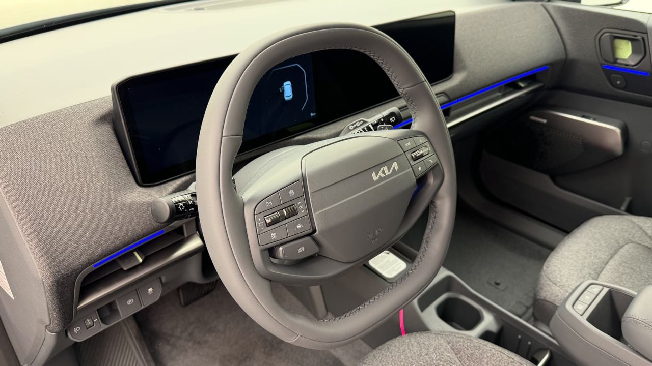 KIA EV2 42 kWh Earth-image-9