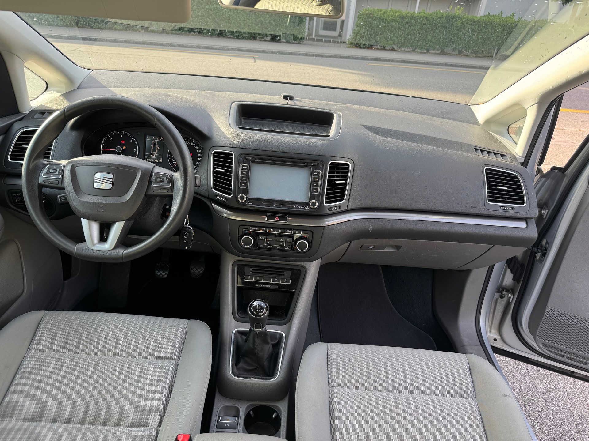 SEAT Alhambra 2.0 TDI Style 4x4-image-8