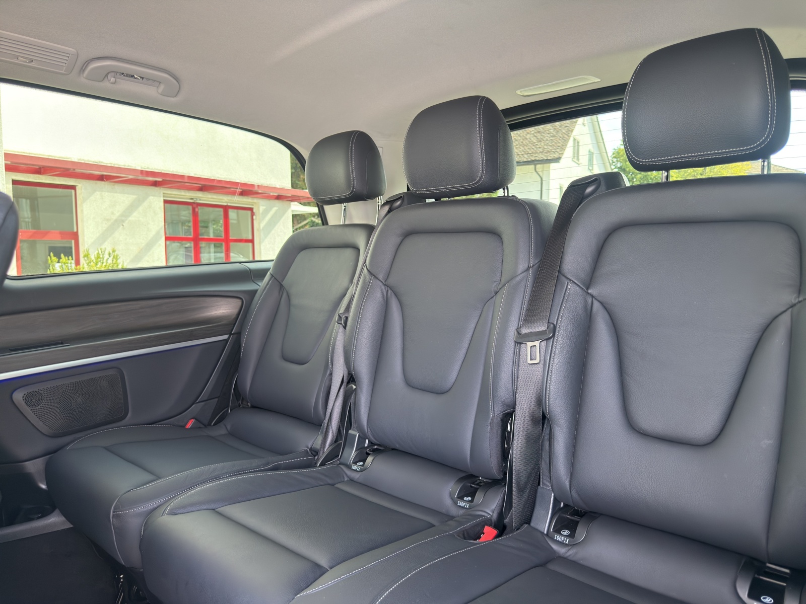 MERCEDES-BENZ V 250 d lang Avantgarde 4Matic G-Tronic-image-14