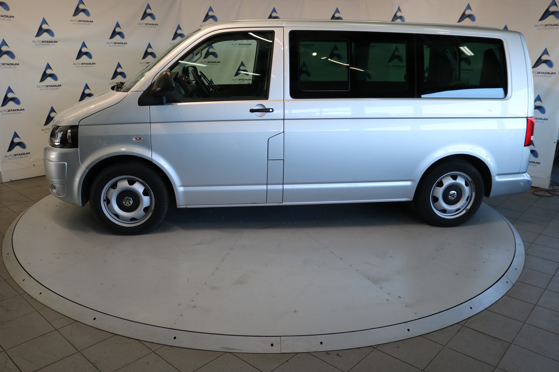 VW T5 Multivan 2.0 TDI CR Startline DSG-image-14