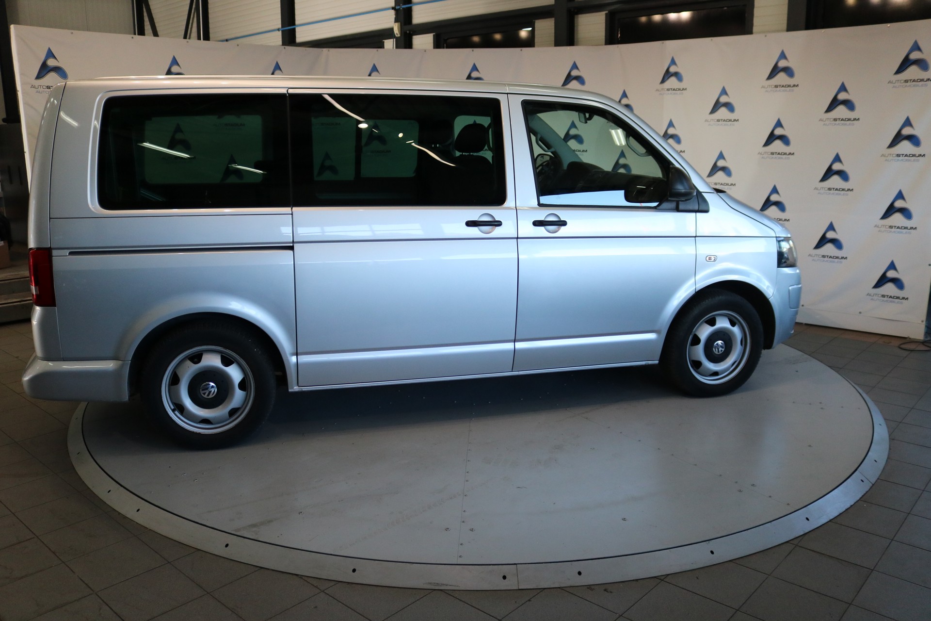 VW T5 Multivan 2.0 TDI CR Startline DSG-image-25