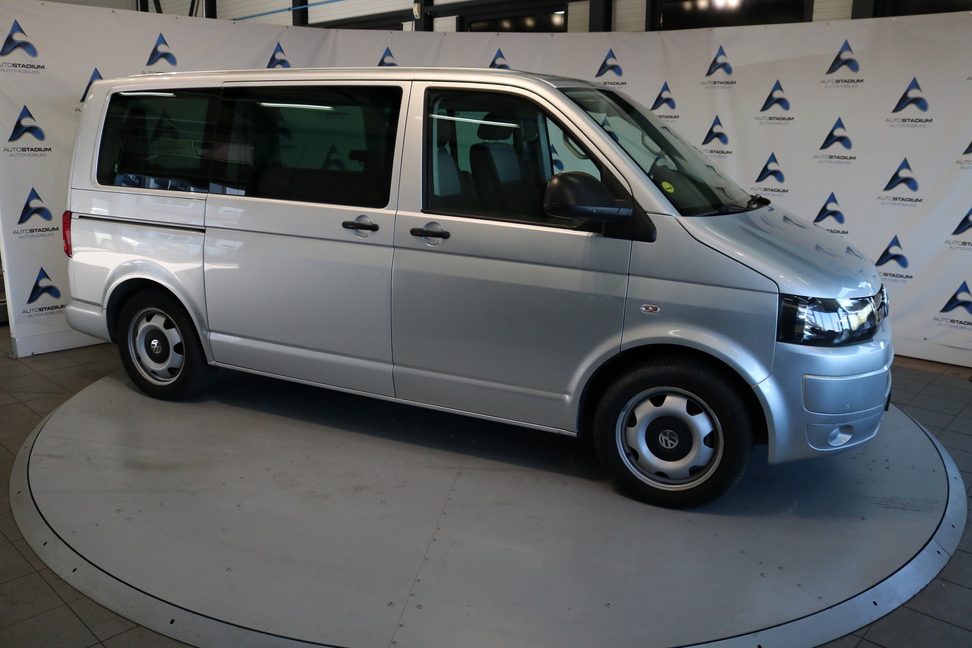 VW T5 Multivan 2.0 TDI CR Startline DSG-image-27