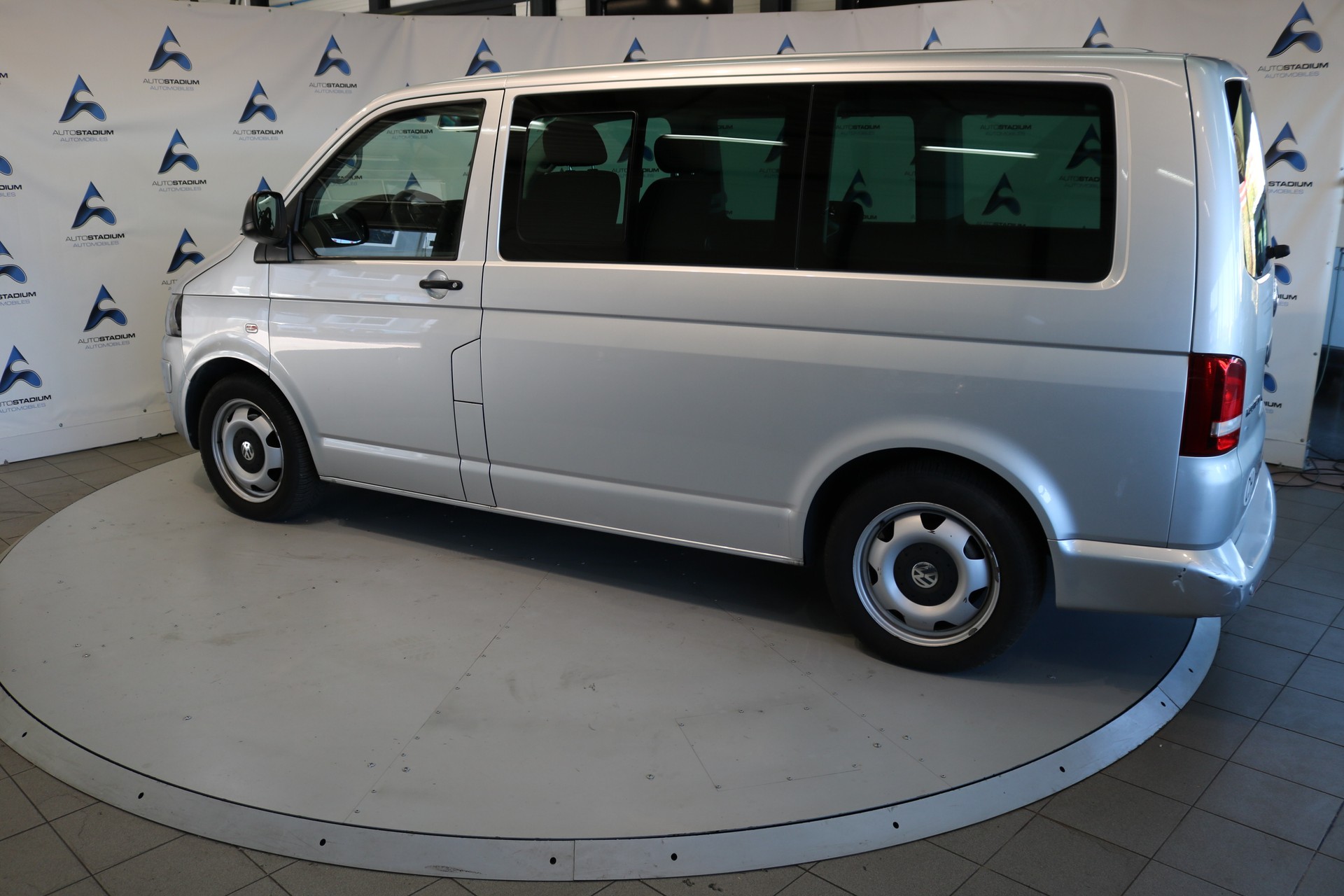 VW T5 Multivan 2.0 TDI CR Startline DSG-image-16