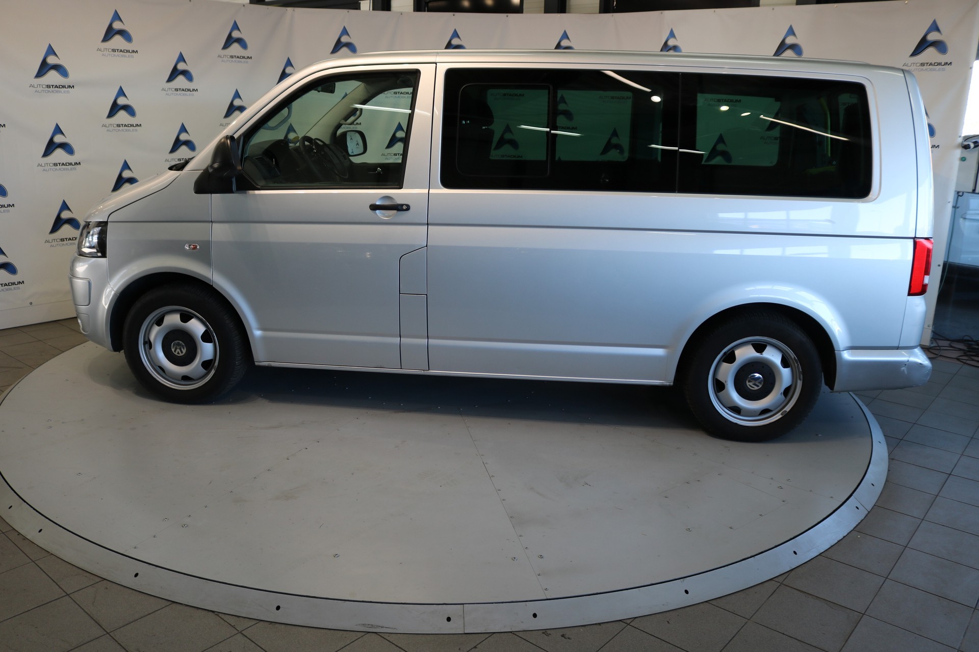 VW T5 Multivan 2.0 TDI CR Startline DSG-image-15