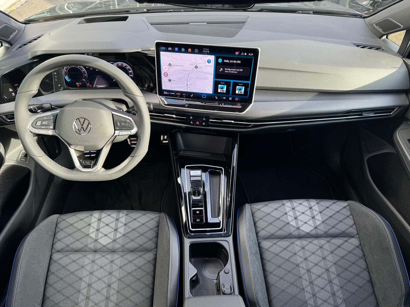 VW Golf Variant 2.0 TSI R-Line DSG 4 Motion-image-8