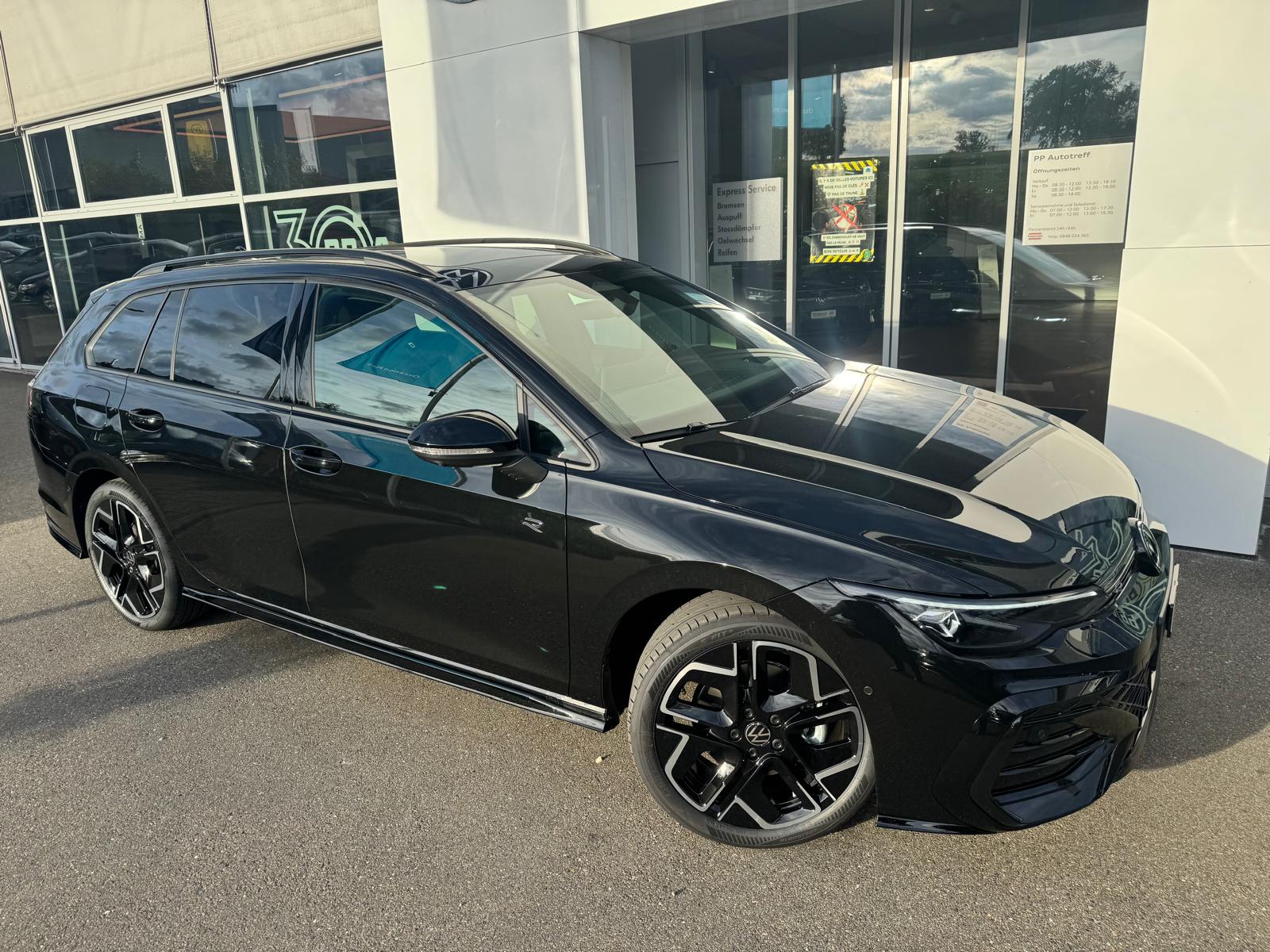 VW Golf Variant 2.0 TSI R-Line DSG 4 Motion-image-1