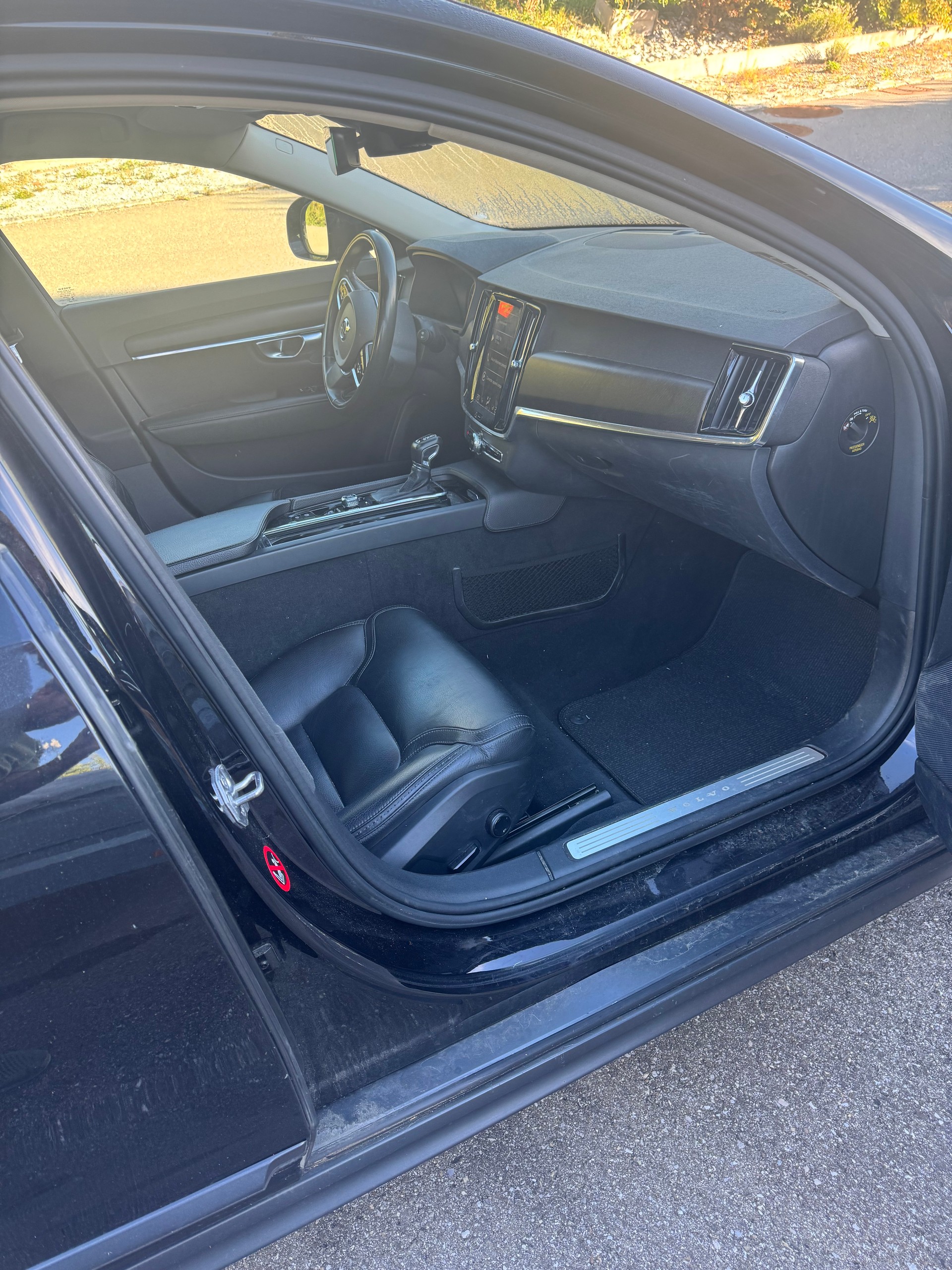 VOLVO 2.0 D5 AWD-image-3