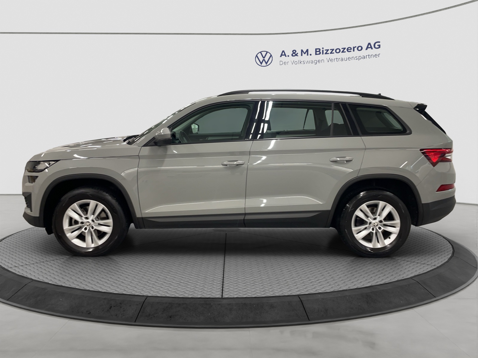 SKODA Kodiaq 2.0 TDI CR Ambition 4x4 DSG-image-1