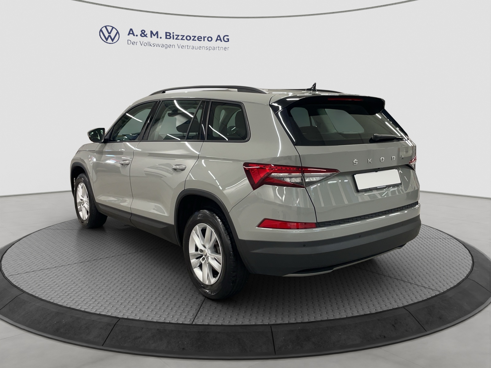 SKODA Kodiaq 2.0 TDI CR Ambition 4x4 DSG-image-2