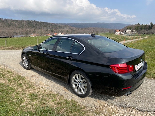 BMW 528i xDrive-image-1