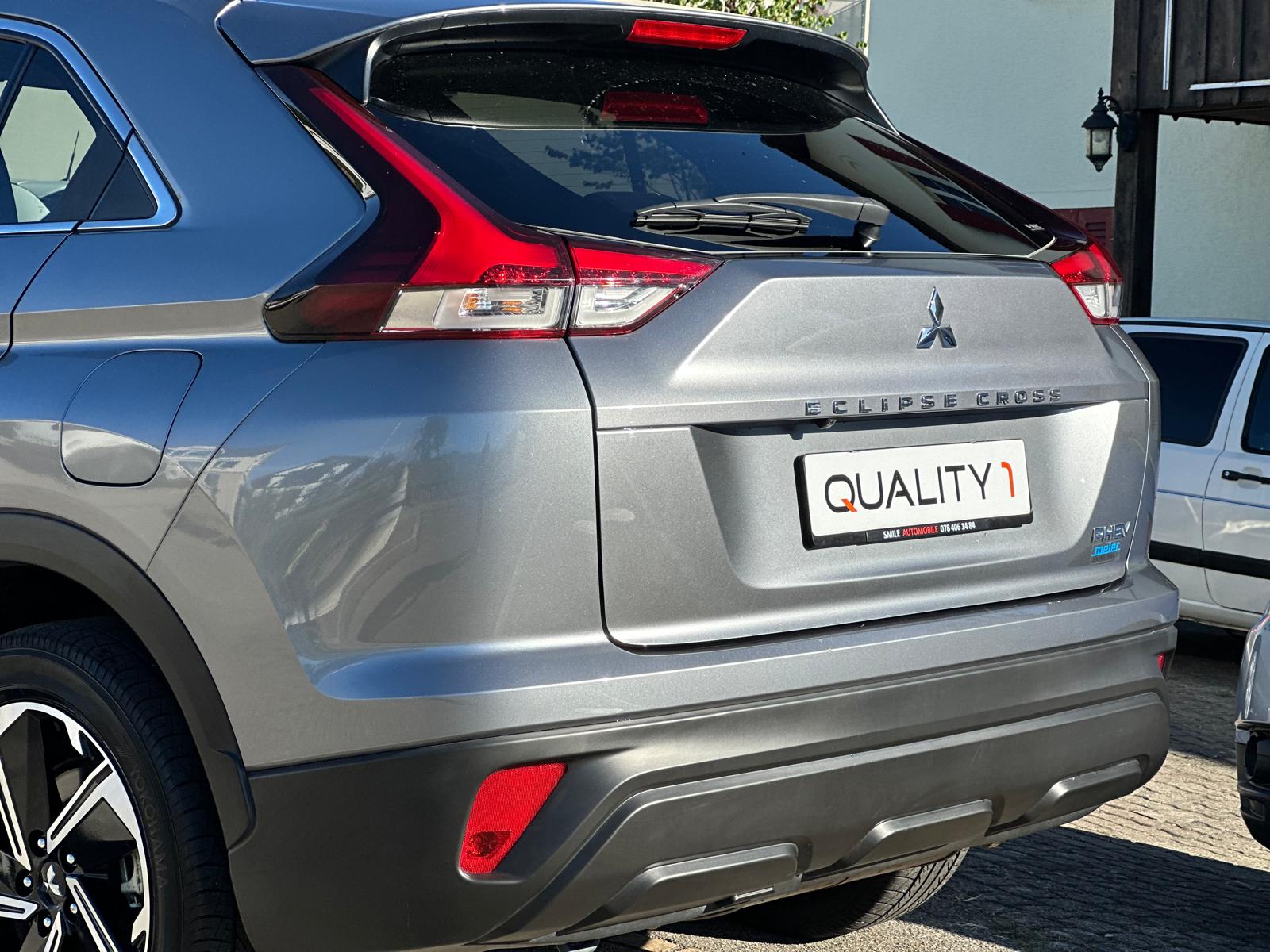 MITSUBISHI Eclipse Cross 2.4 PHEV Inform 4WD-image-2