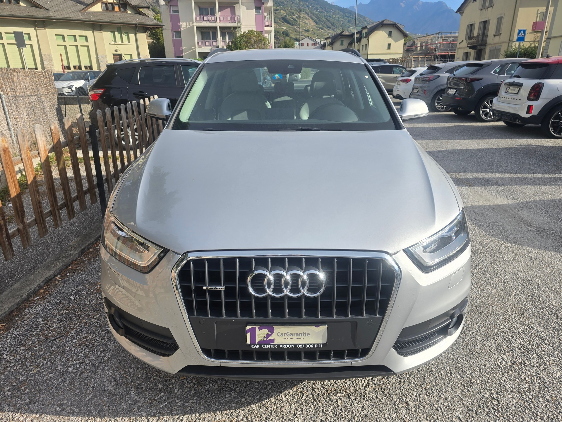 AUDI Q3 2.0 TFSI quattro-image-7