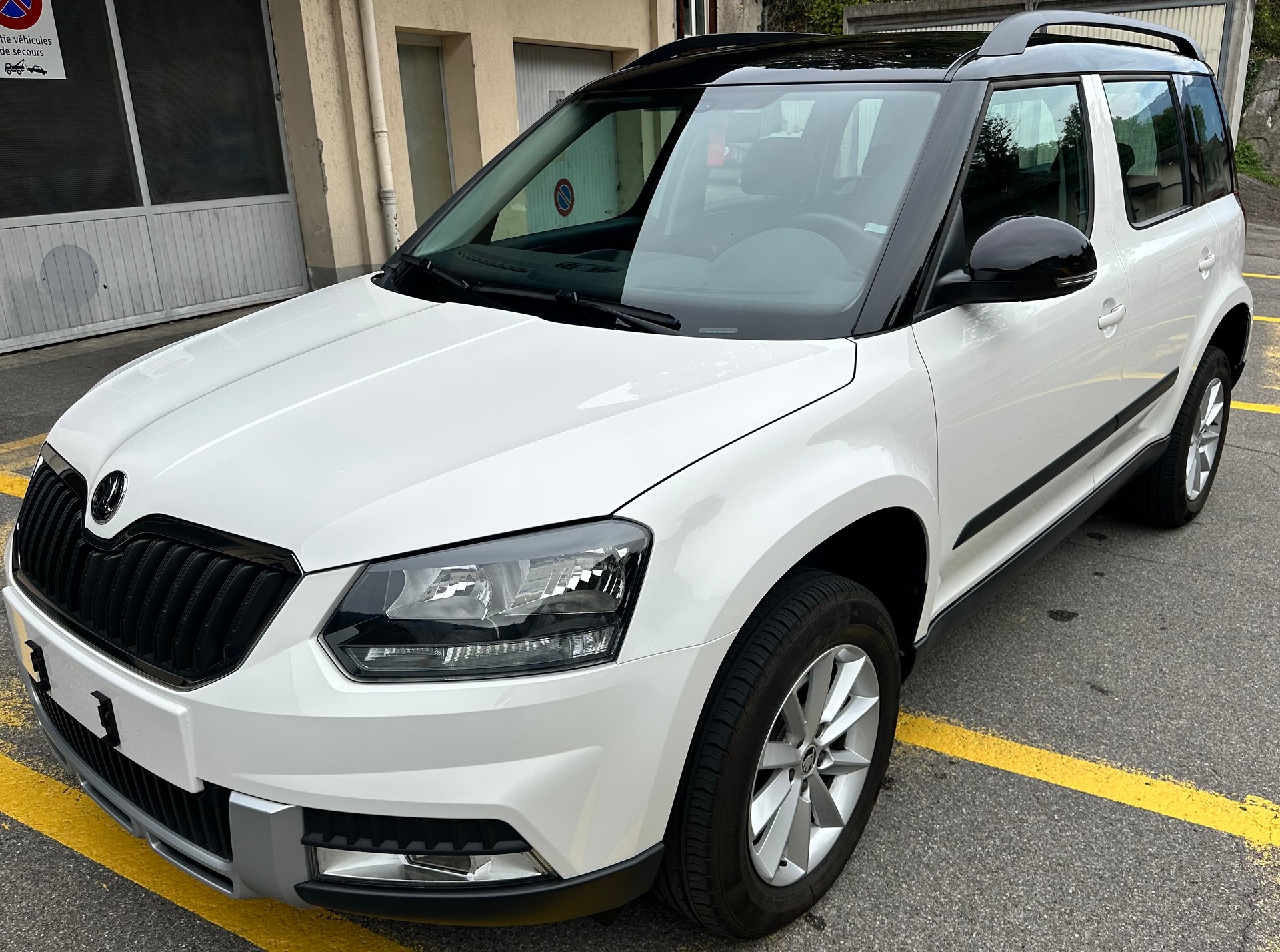 SKODA 1.8 TSI Ambition 4x4 DSG-image-4