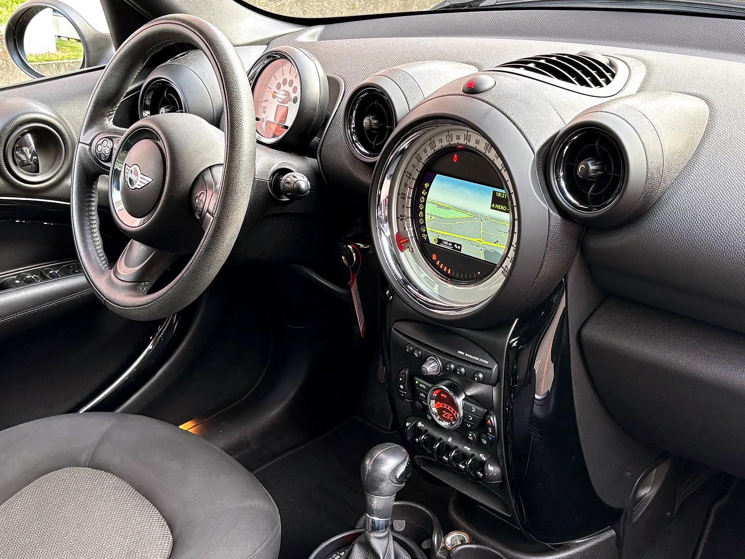 MINI Countryman Cooper ALL4 Steptronic-image-4