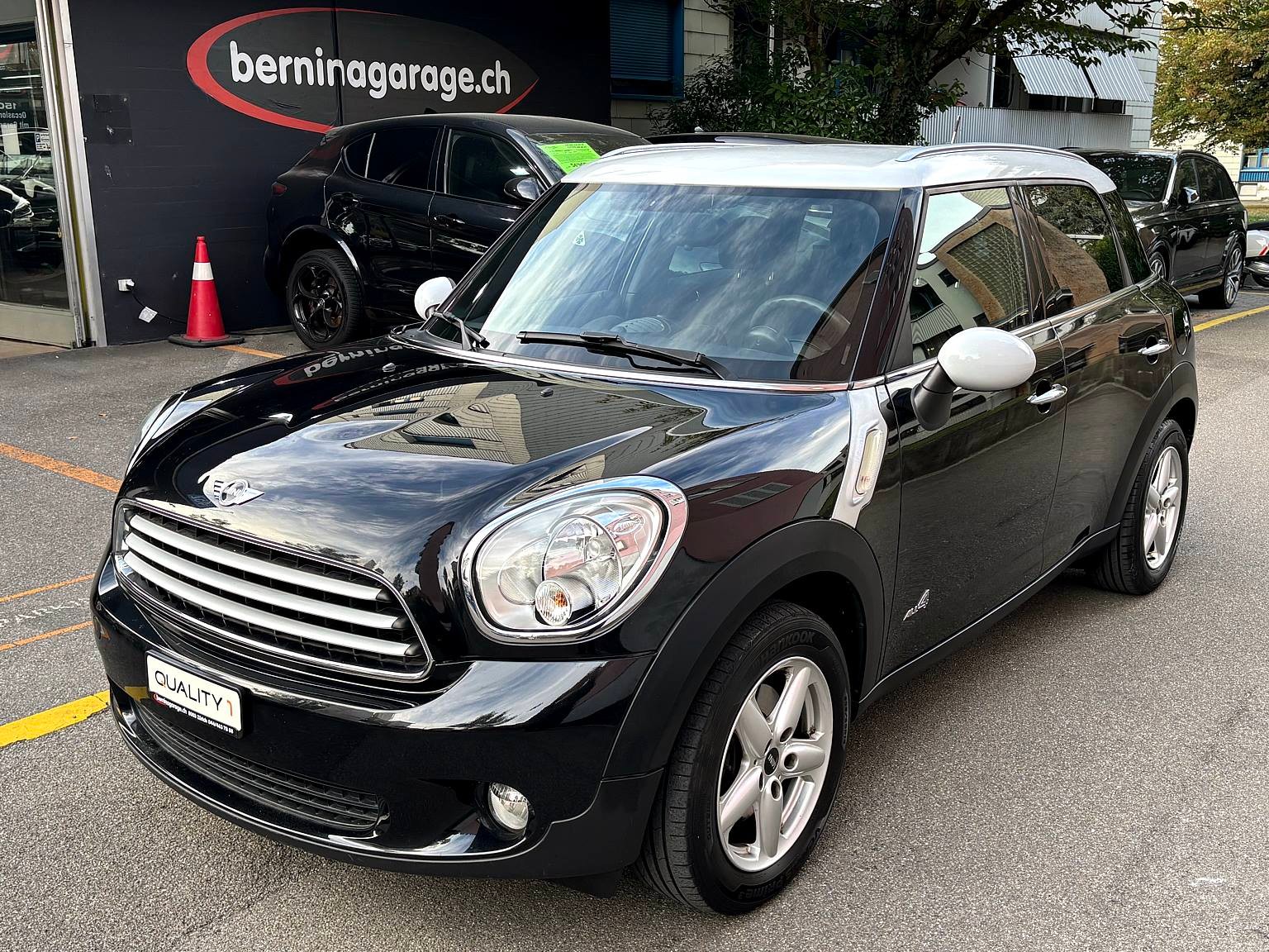 MINI Countryman Cooper ALL4 Steptronic-image-0