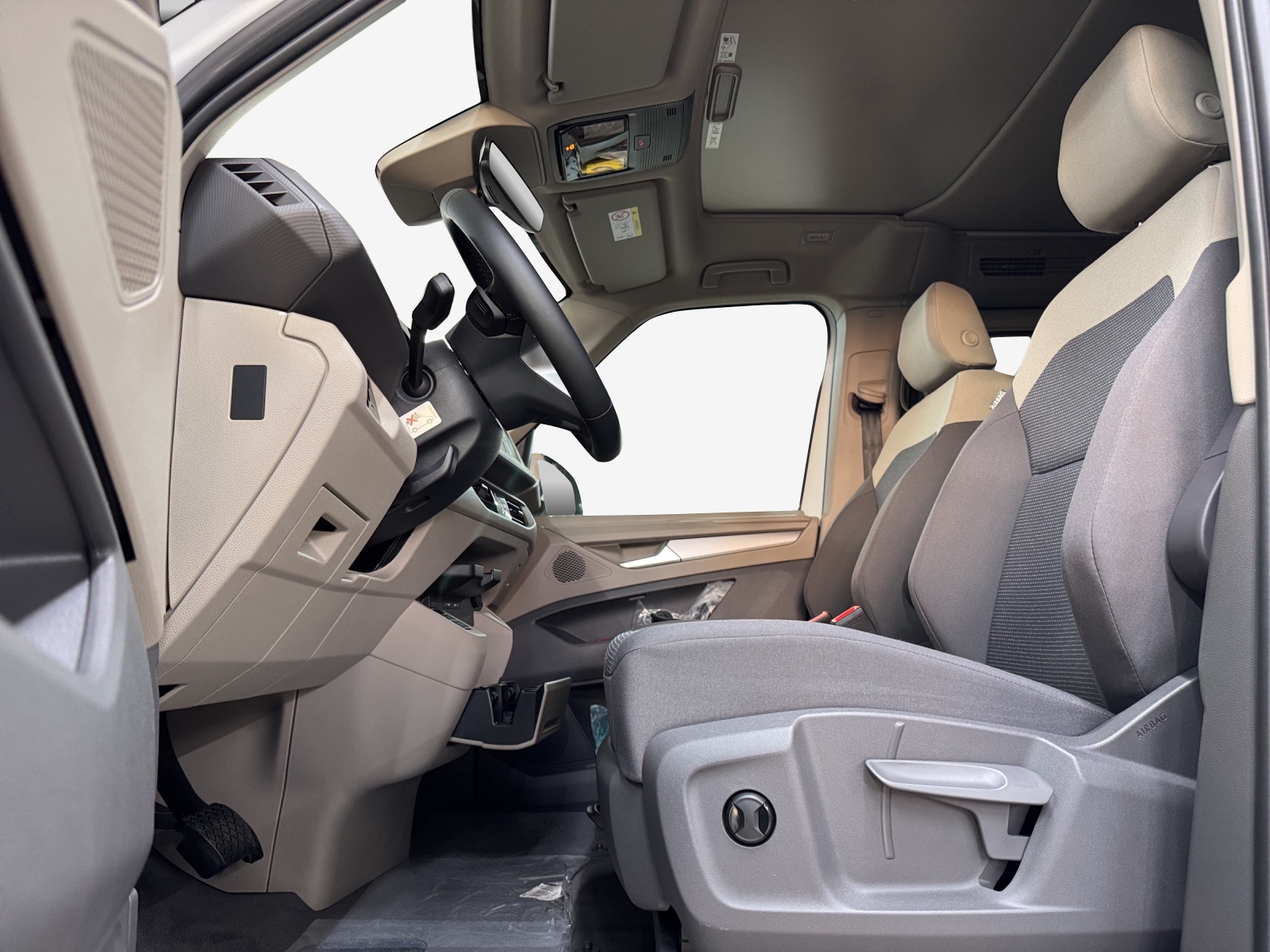 VW California 2.0 TDI Beach Tour-image-7