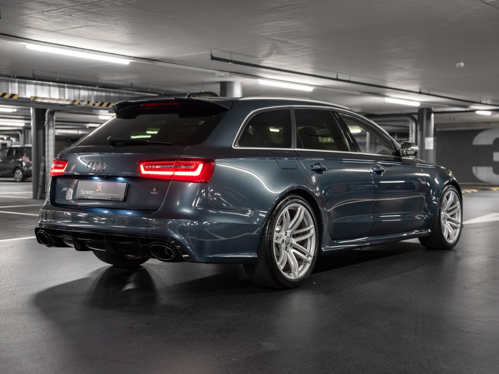 AUDI RS6 Avant 4.0 TFSI V8 quattro Tiptronic ABT 700PS-image-11