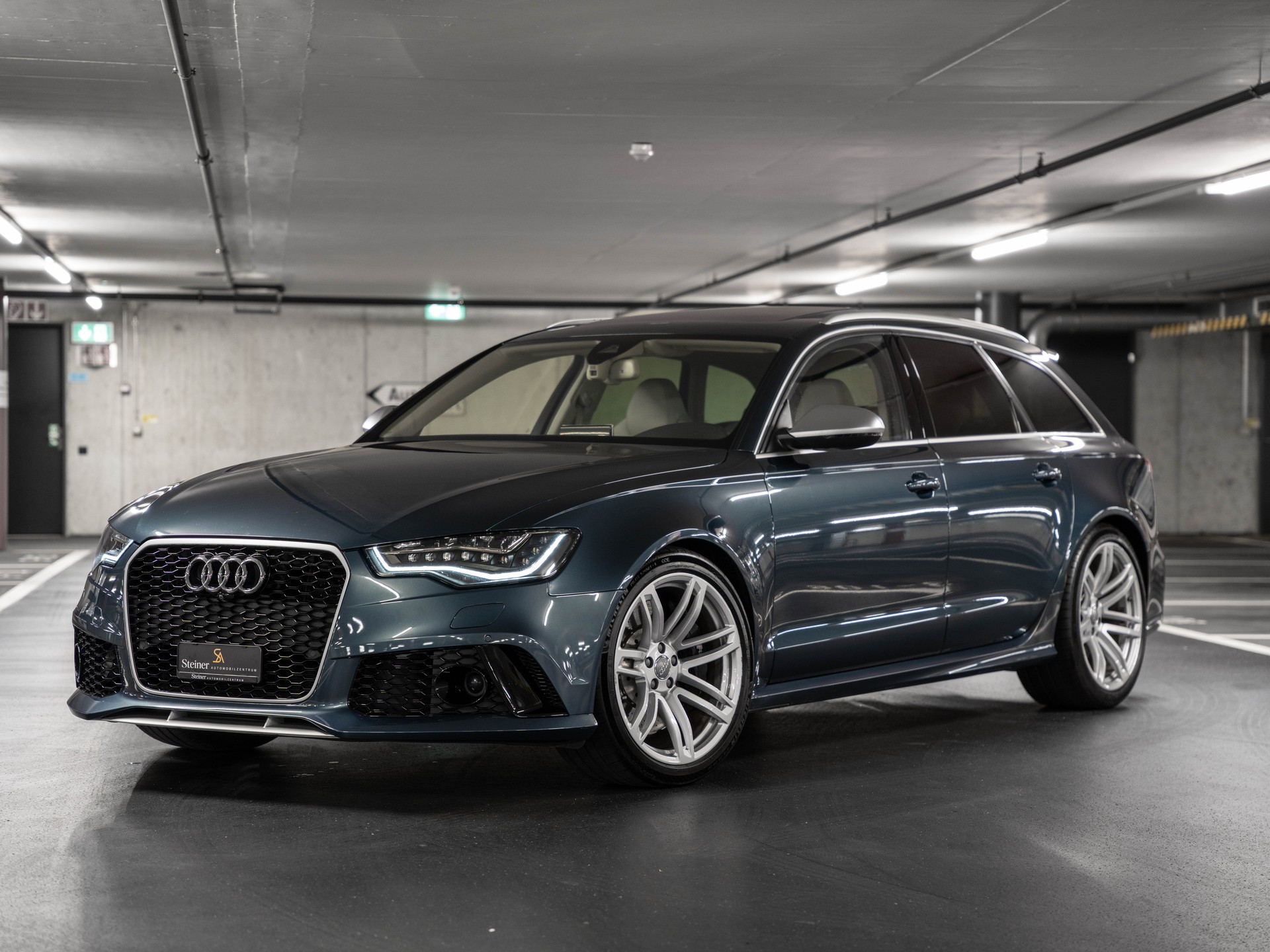 AUDI RS6 Avant 4.0 TFSI V8 quattro Tiptronic ABT 700PS-image-0