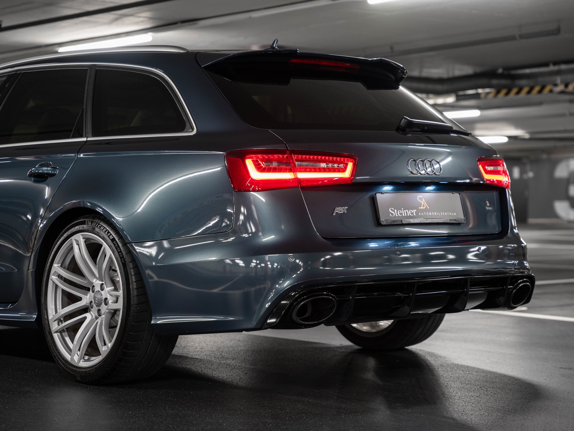AUDI RS6 Avant 4.0 TFSI V8 quattro Tiptronic ABT 700PS-image-7