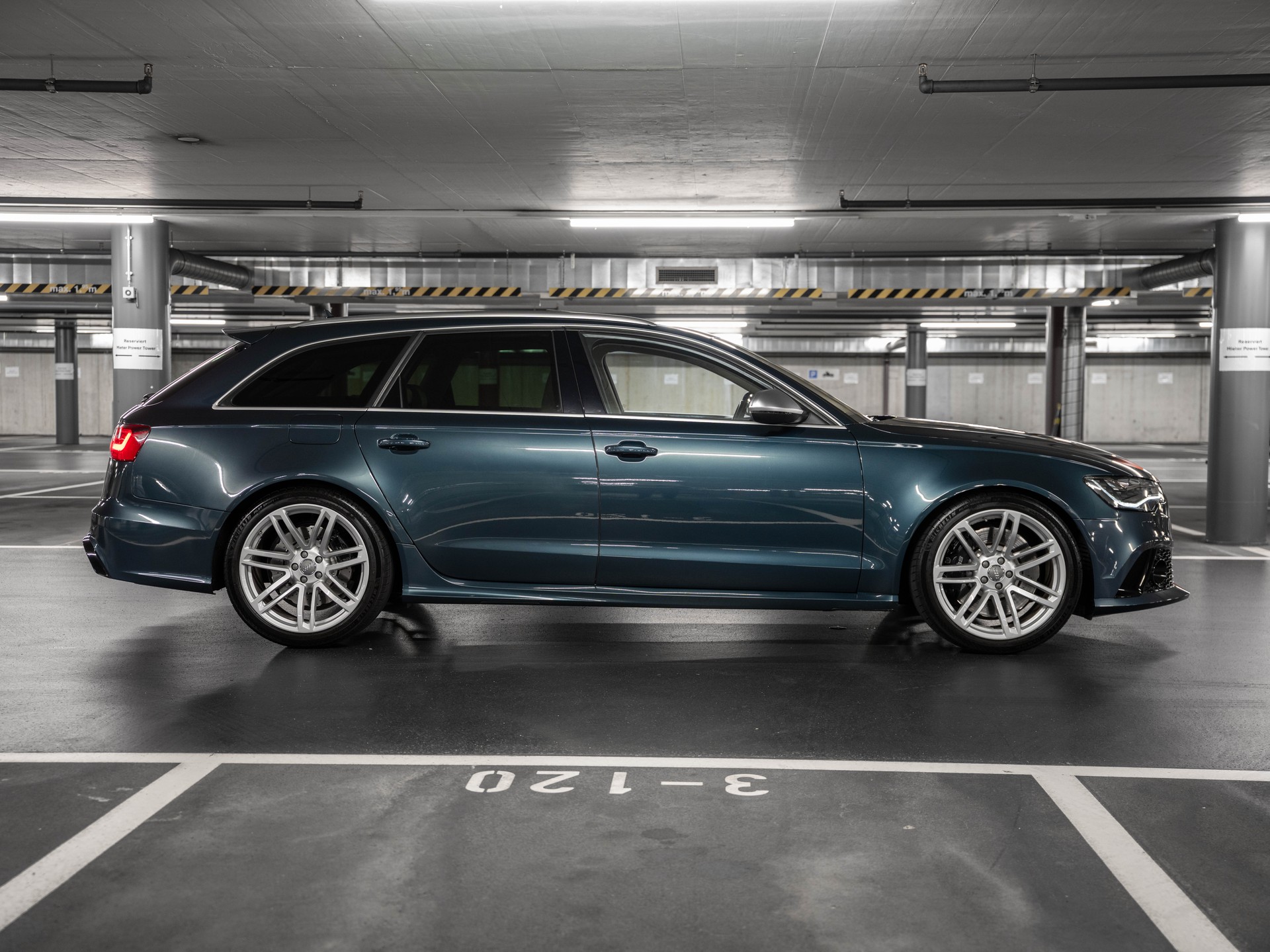 AUDI RS6 Avant 4.0 TFSI V8 quattro Tiptronic ABT 700PS-image-12