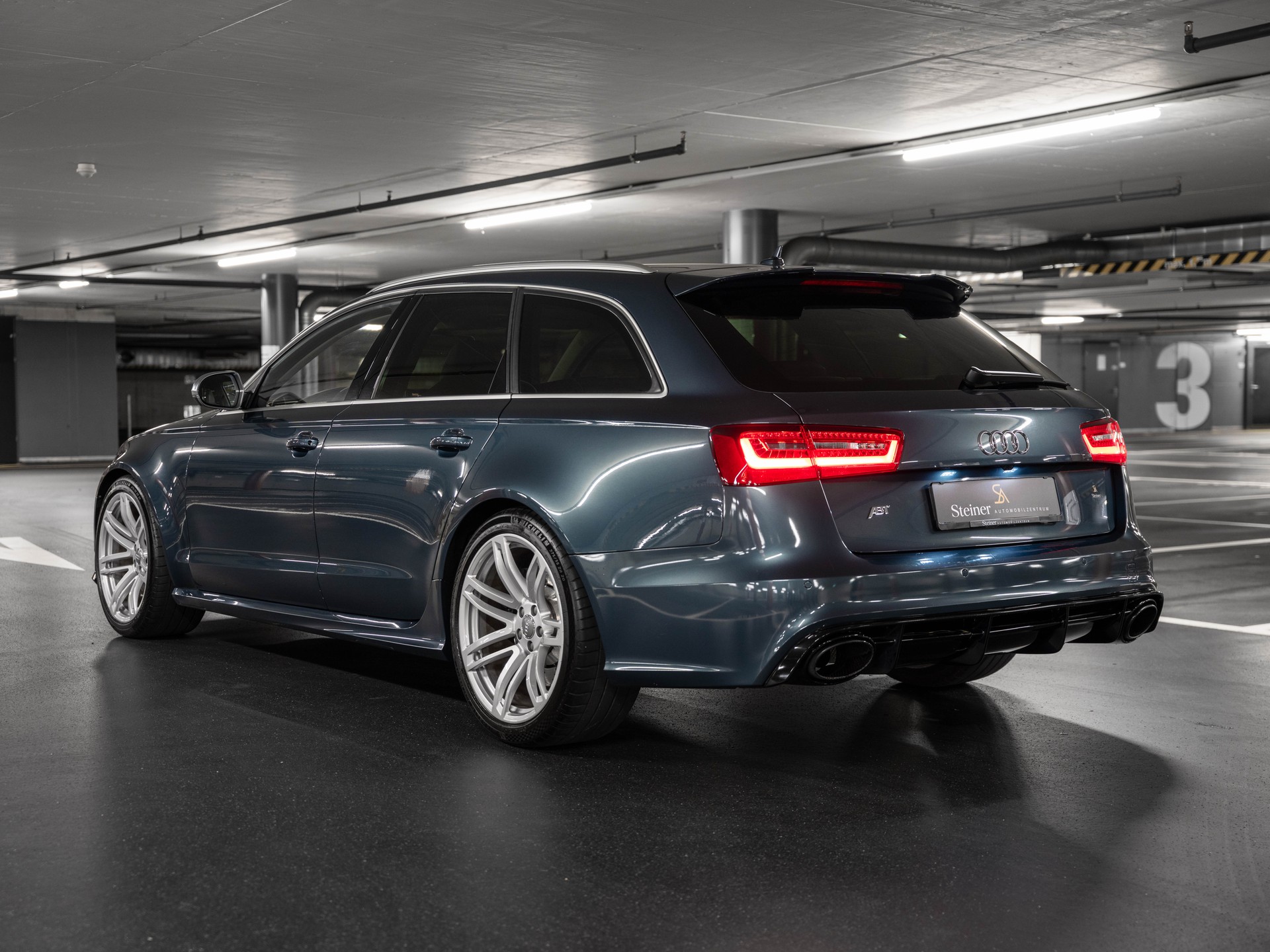 AUDI RS6 Avant 4.0 TFSI V8 quattro Tiptronic ABT 700PS-image-6