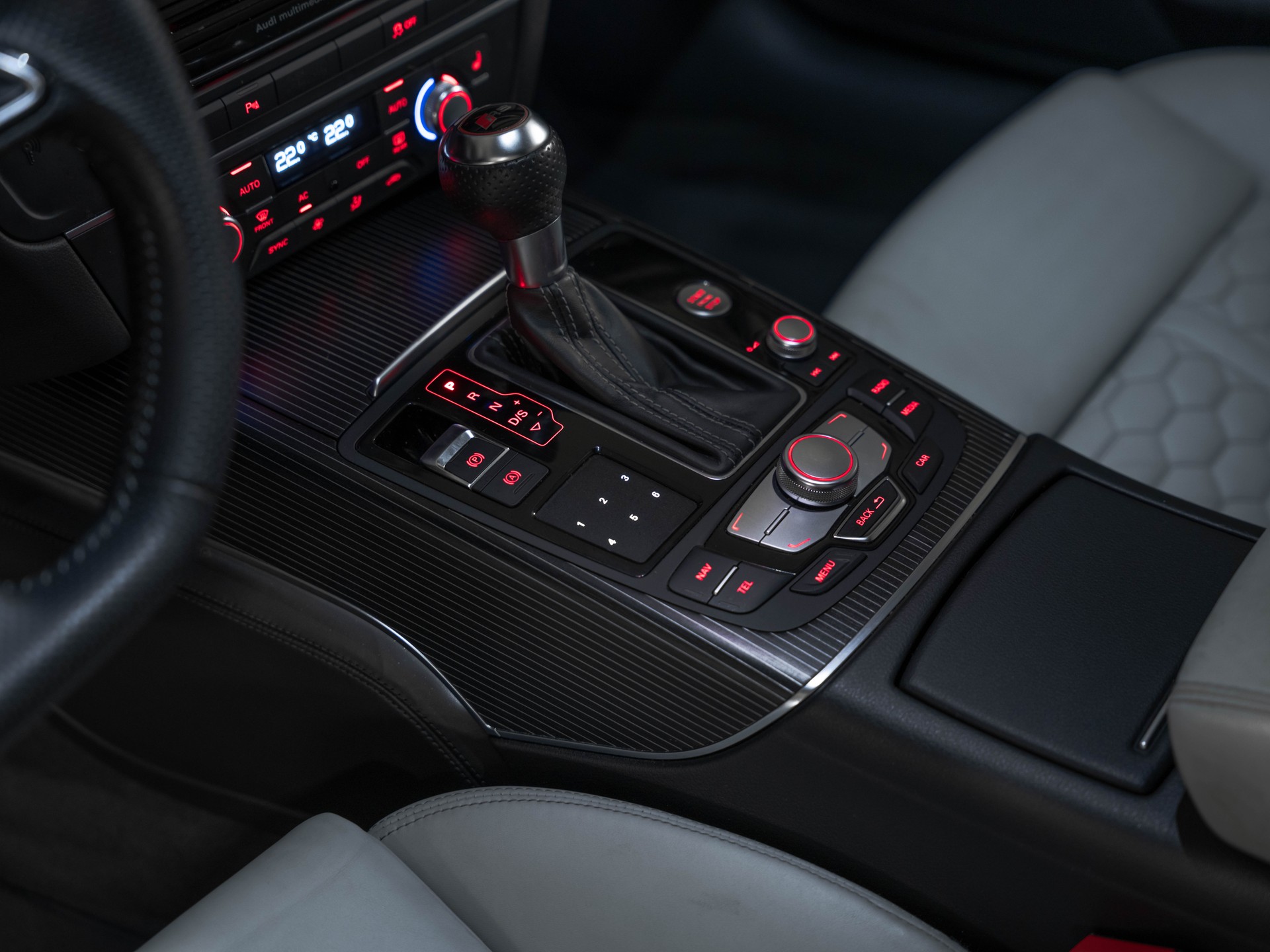AUDI RS6 Avant 4.0 TFSI V8 quattro Tiptronic ABT 700PS-image-23