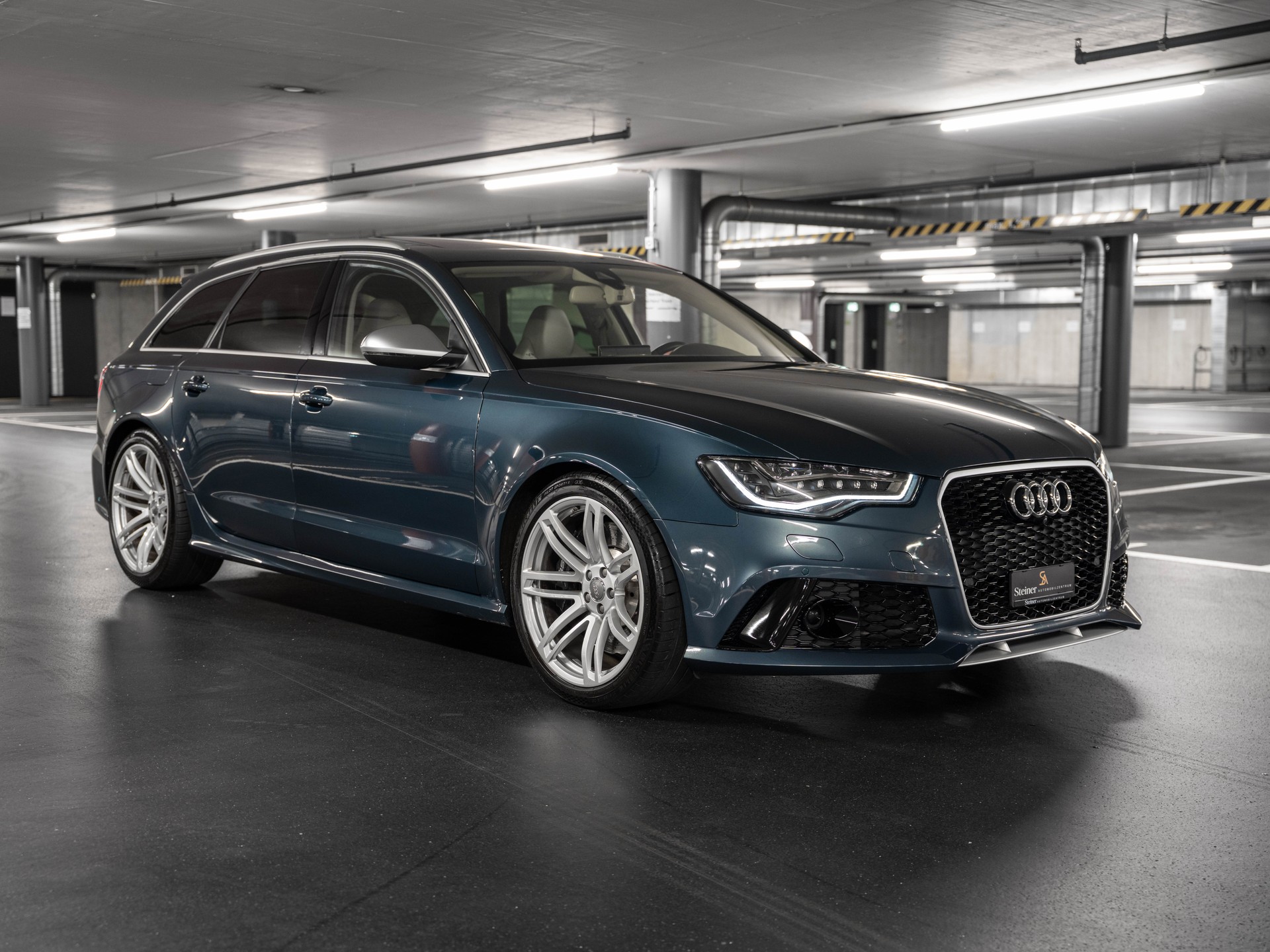 AUDI RS6 Avant 4.0 TFSI V8 quattro Tiptronic ABT 700PS-image-13