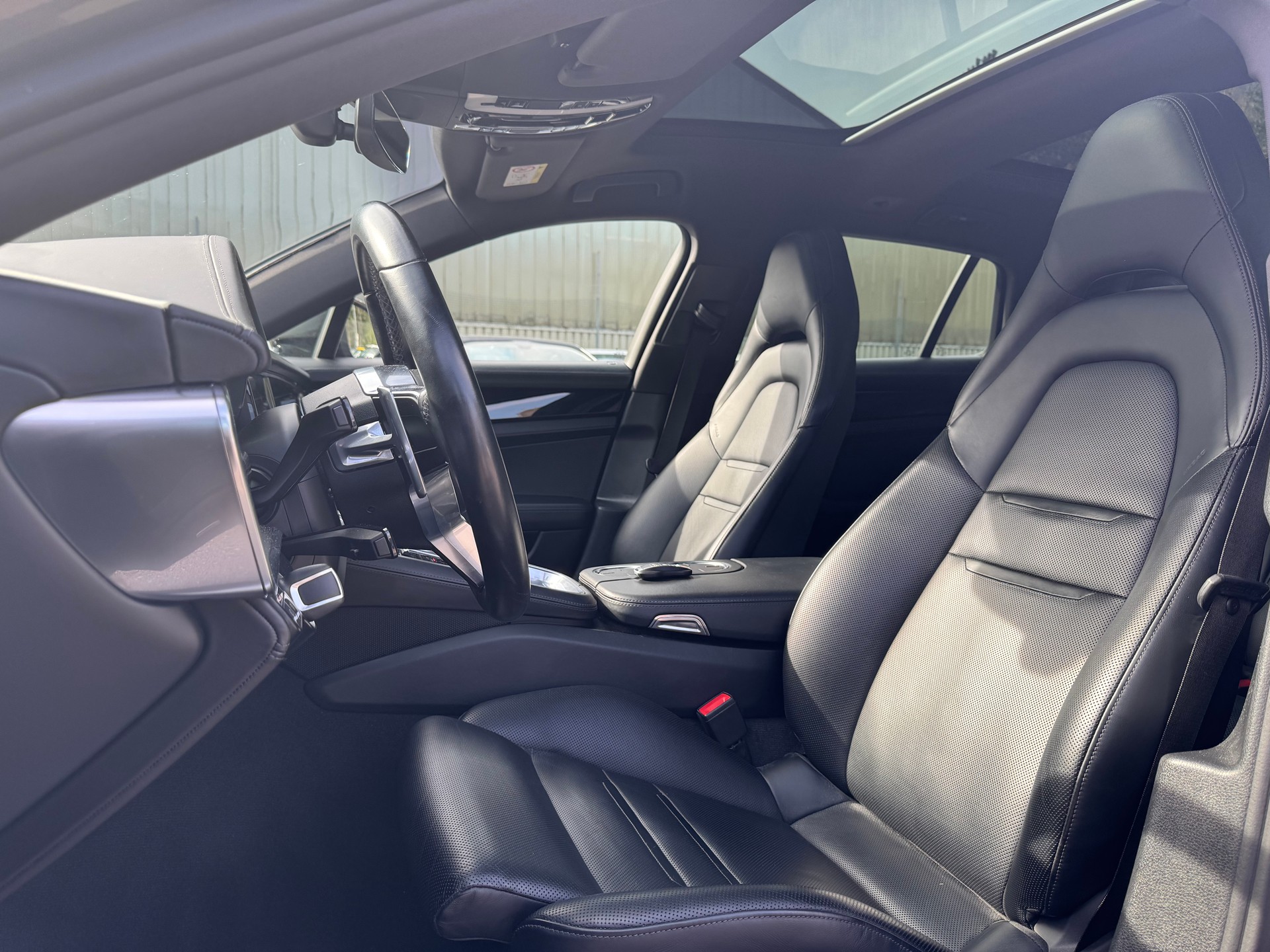 PORSCHE Panamera 4 E-Hybrid Sport Turismo PDK-image-8