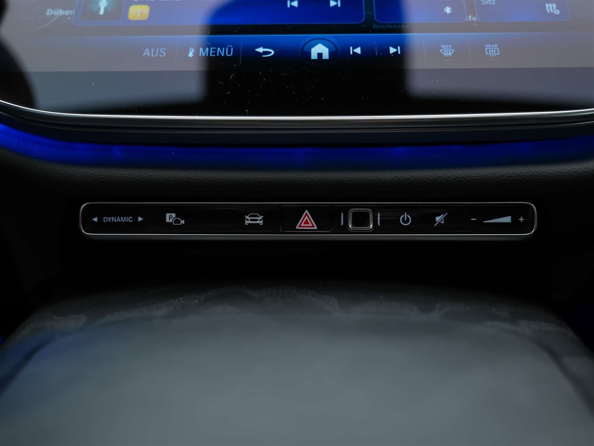 MERCEDES-BENZ E 220 d AMG Line 9G-Tronic *Werksgarantie*21" Felgen*Panorama*Lenkradheizung*-image-22