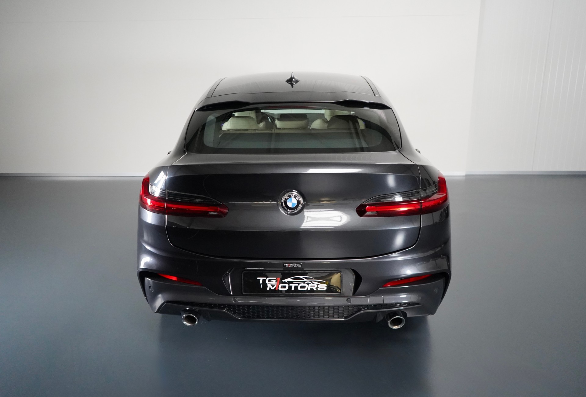 BMW X4 xDrive 30i M Sport Steptronic-image-3