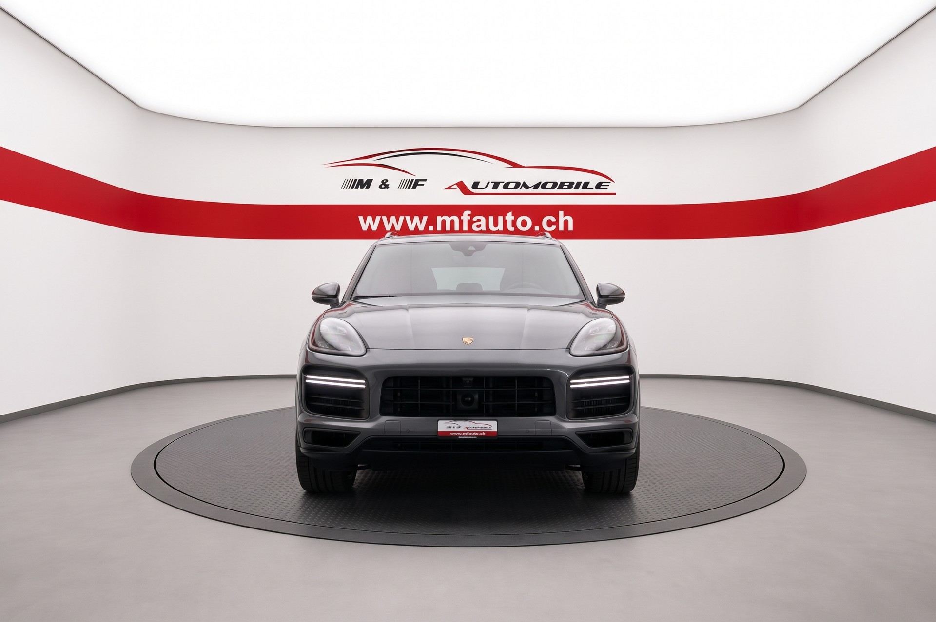 PORSCHE Cayenne 4.0 V8 Turbo-image-1