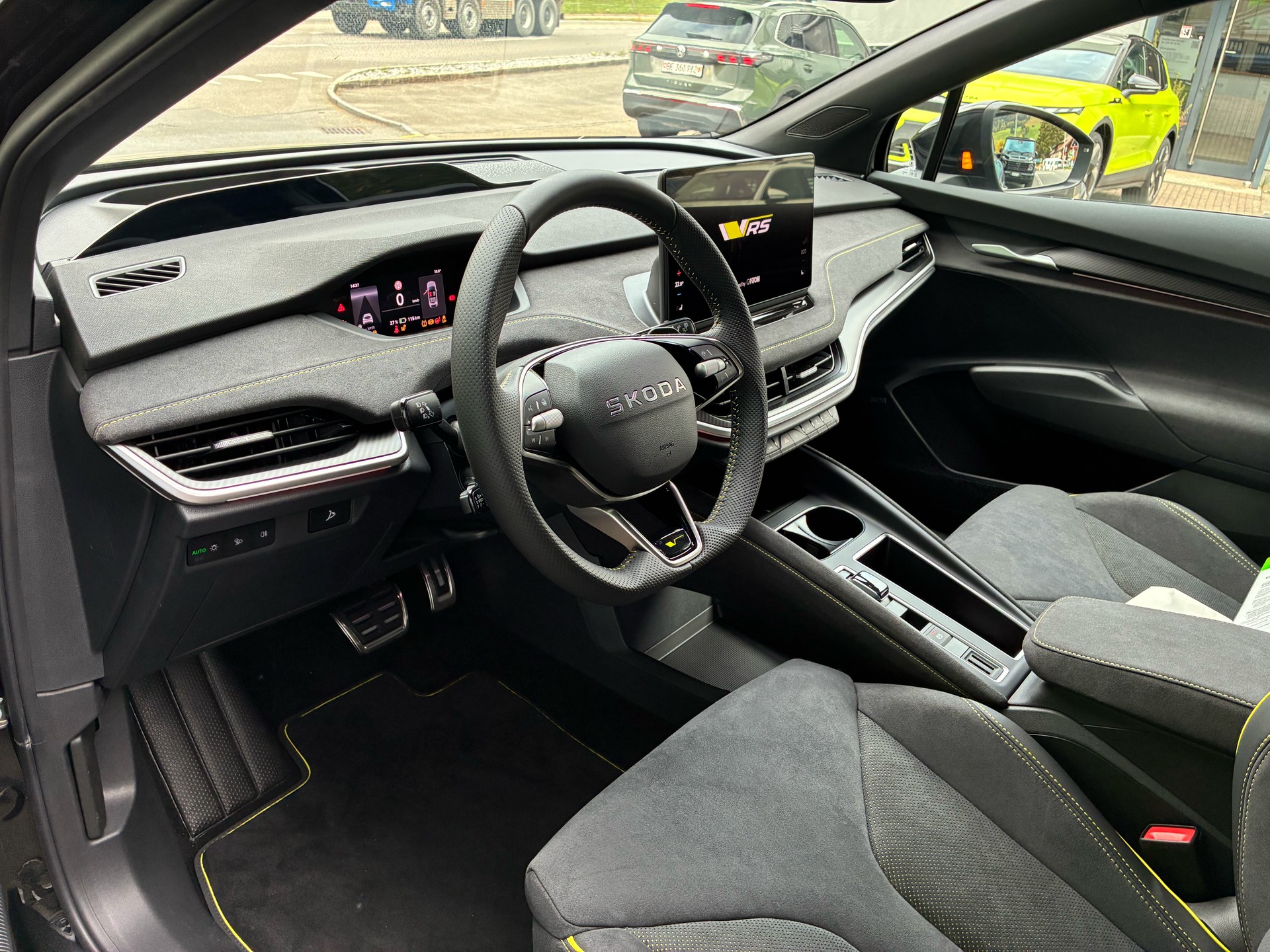 SKODA Elroq RS 4x4 (MJ 2027)-image-9