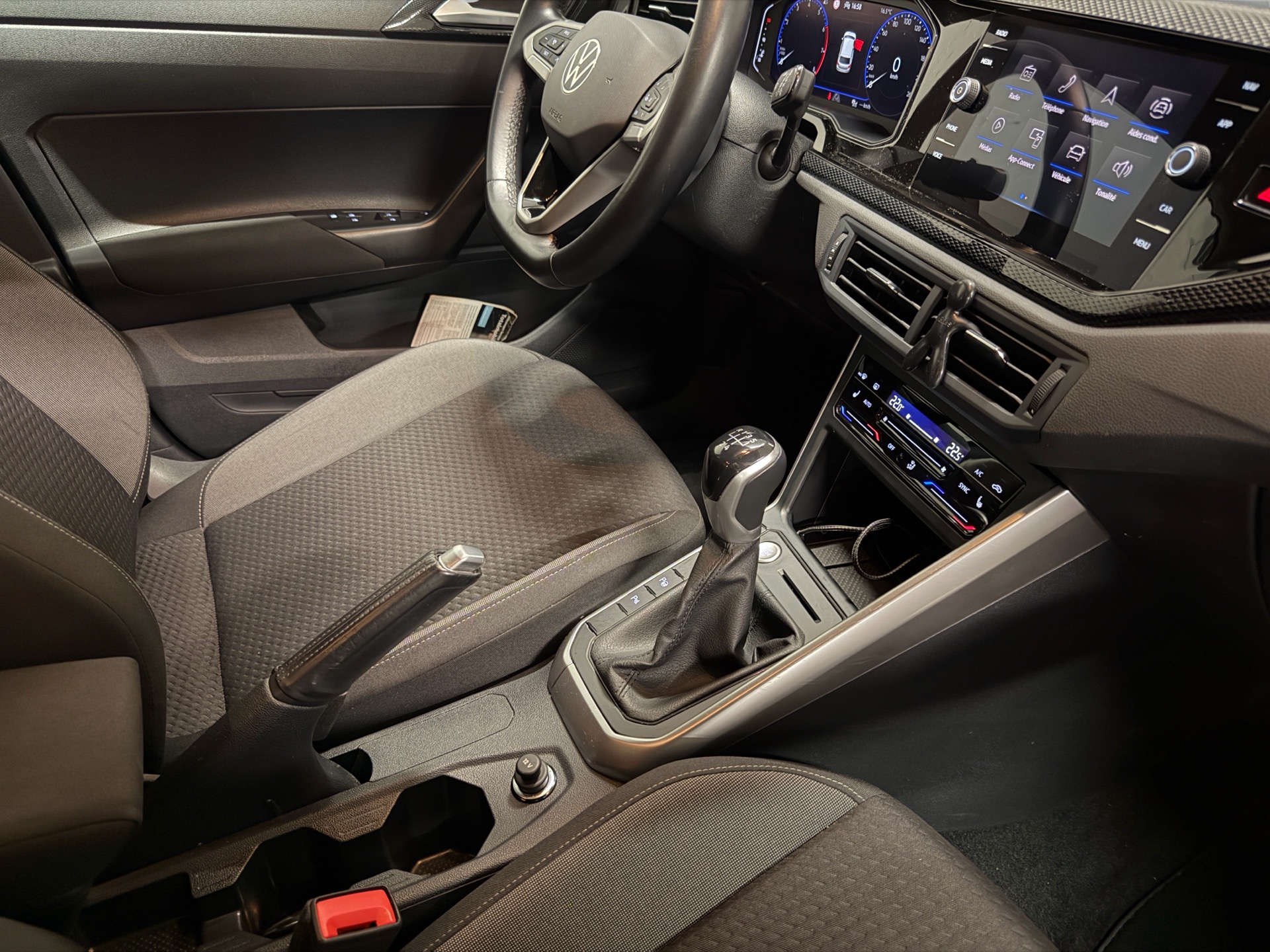 VW VW Polo 1.0 TSI Life *Rückfahrkamera* *Park Assist* *Sitzheizung*-image-12