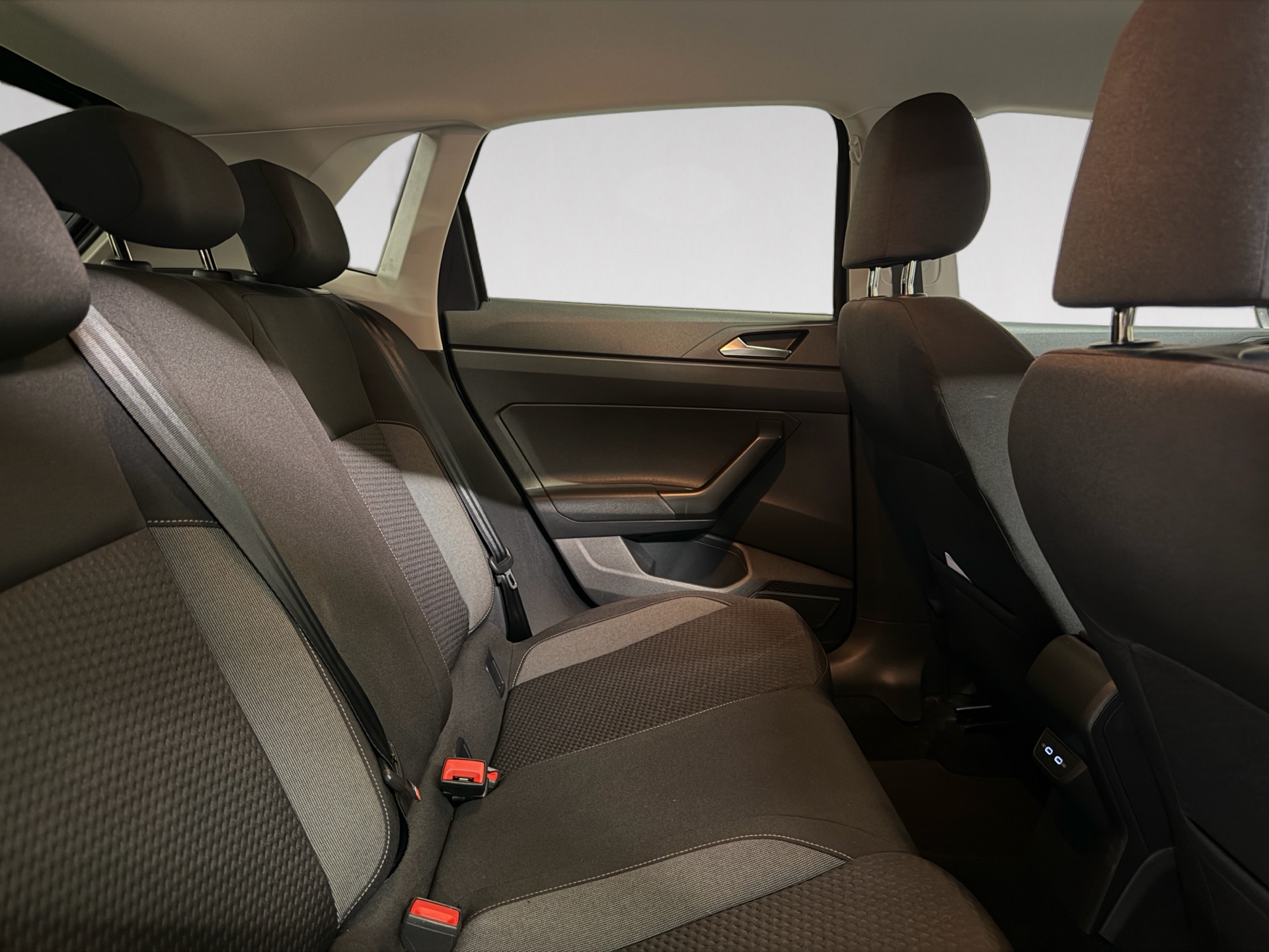 VW VW Polo 1.0 TSI Life *Rückfahrkamera* *Park Assist* *Sitzheizung*-image-16