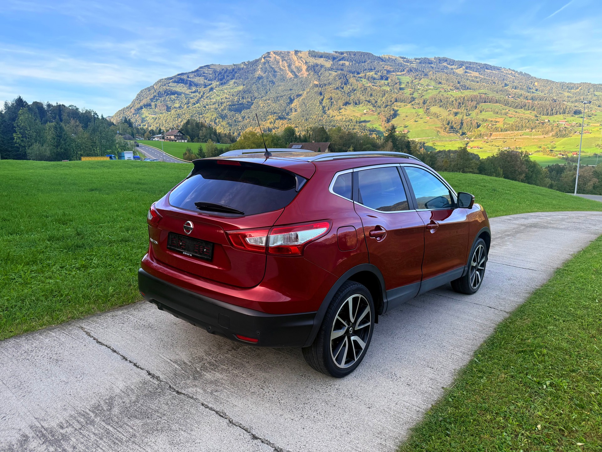 NISSAN Qashqai 1.2 DIG-T N-Connecta-image-6