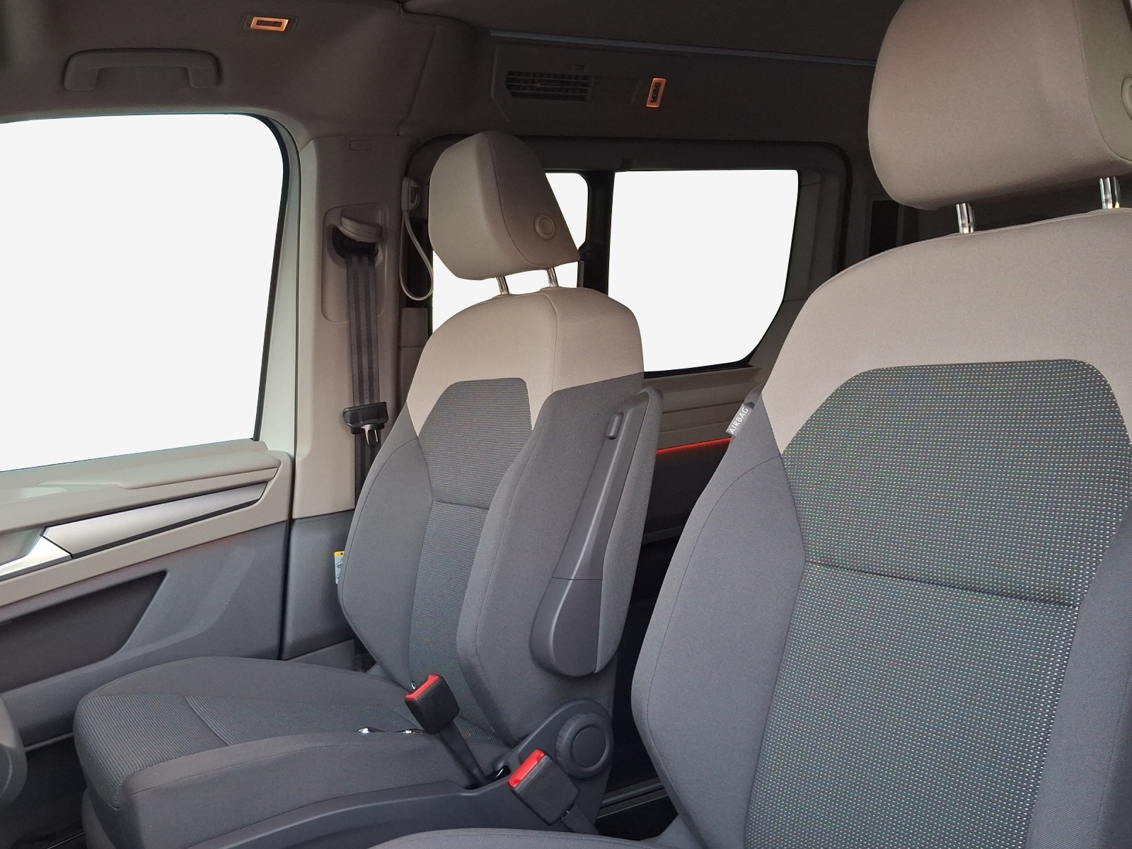 VW California 2.0 TDI Beach Tour Liberty-image-7