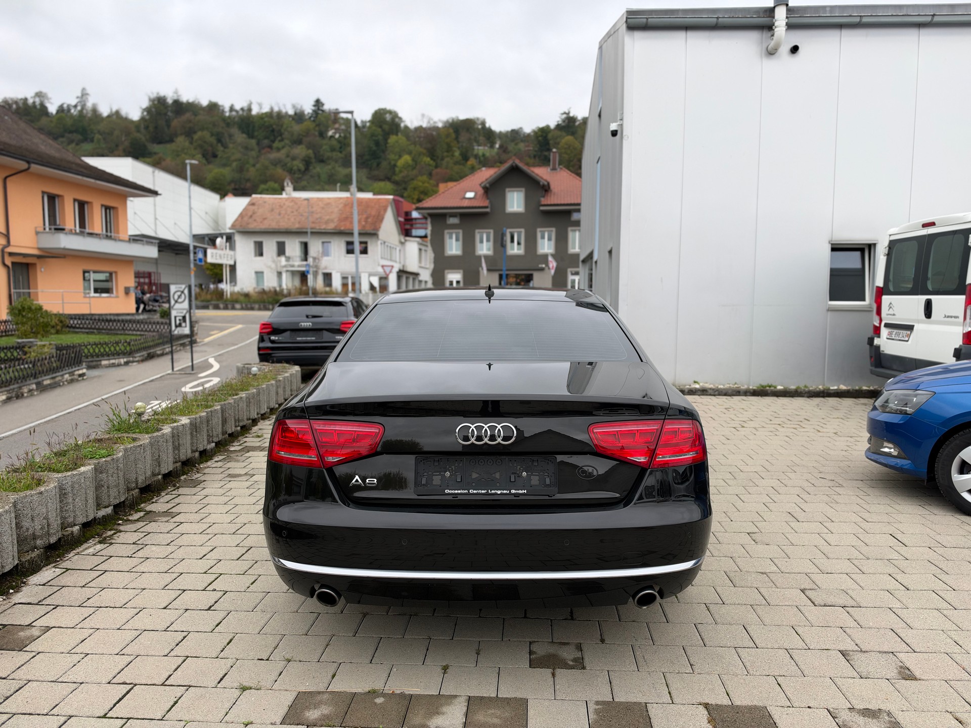 AUDI A8 4.2 TDI quattro tiptronic-image-6