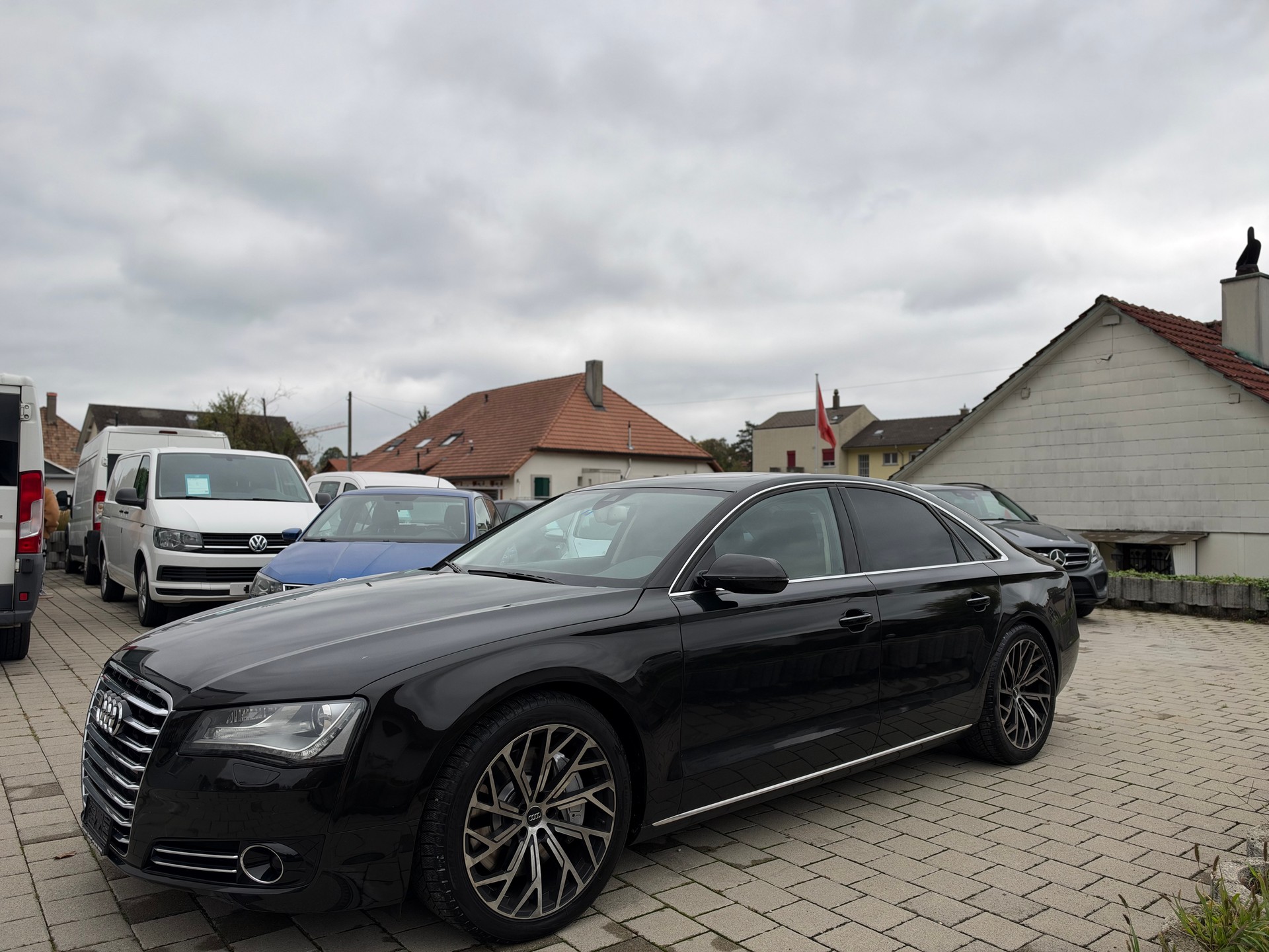 AUDI A8 4.2 TDI quattro tiptronic-image-8