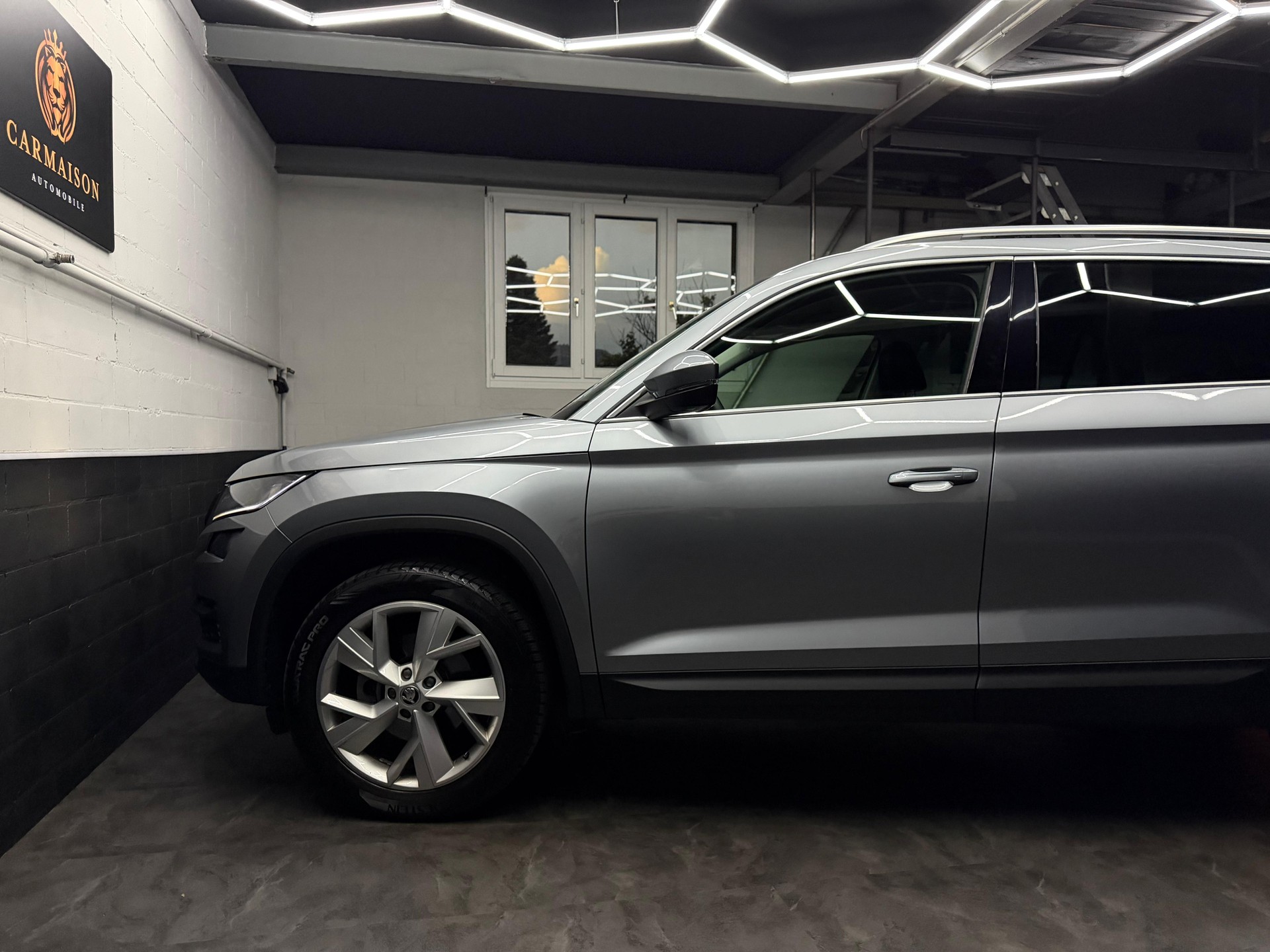 SKODA Kodiaq 1.5 TSI ACT Ambition | AHK 1.8T | Rückfahrkamera-image-10
