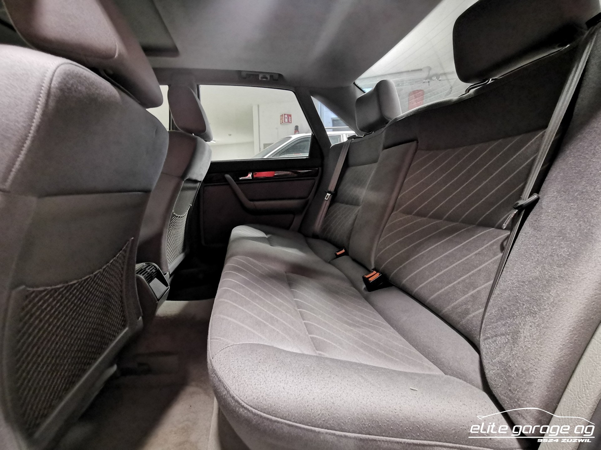 AUDI S6 quattro 4.2 Manuell-image-9
