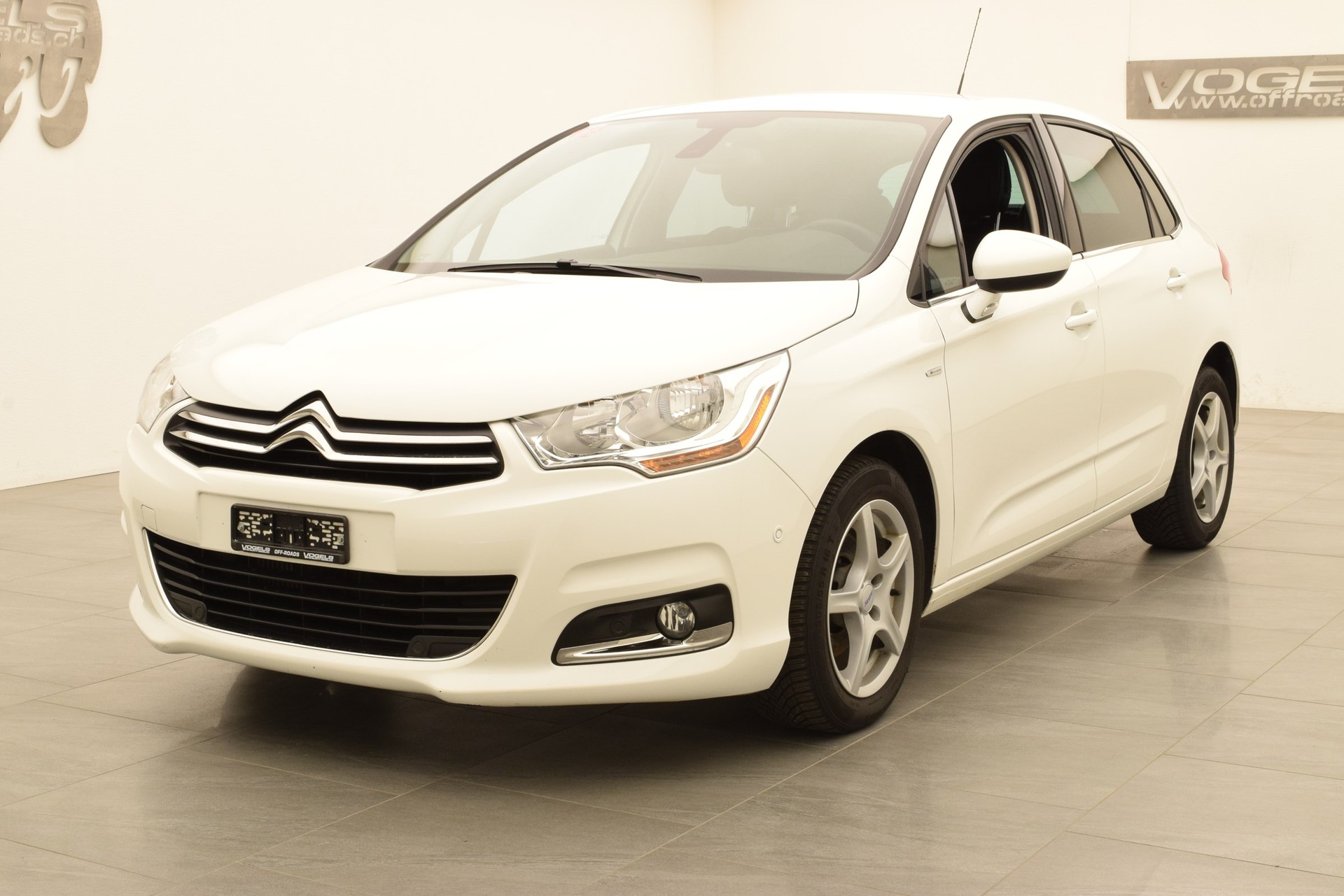 CITROEN C4 1.6 HDi SST Exclusive-image-1