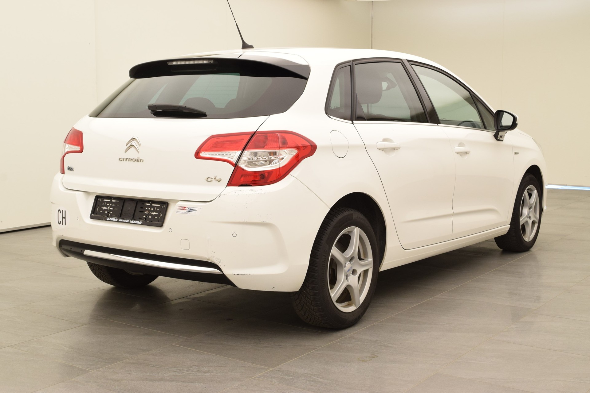 CITROEN C4 1.6 HDi SST Exclusive-image-4