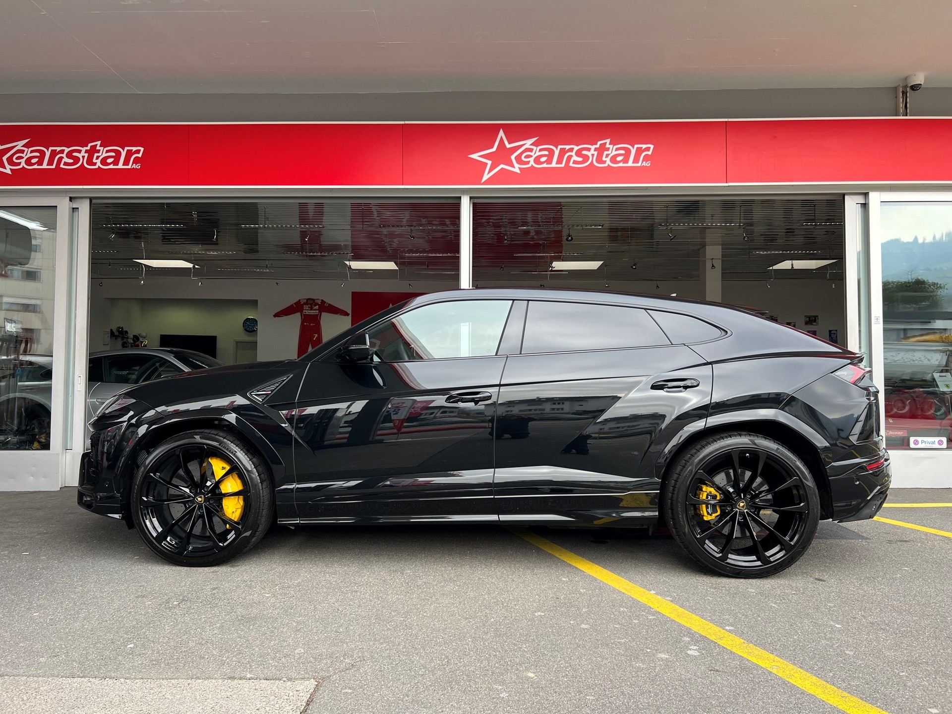 LAMBORGHINI Urus E-Gear-image-0