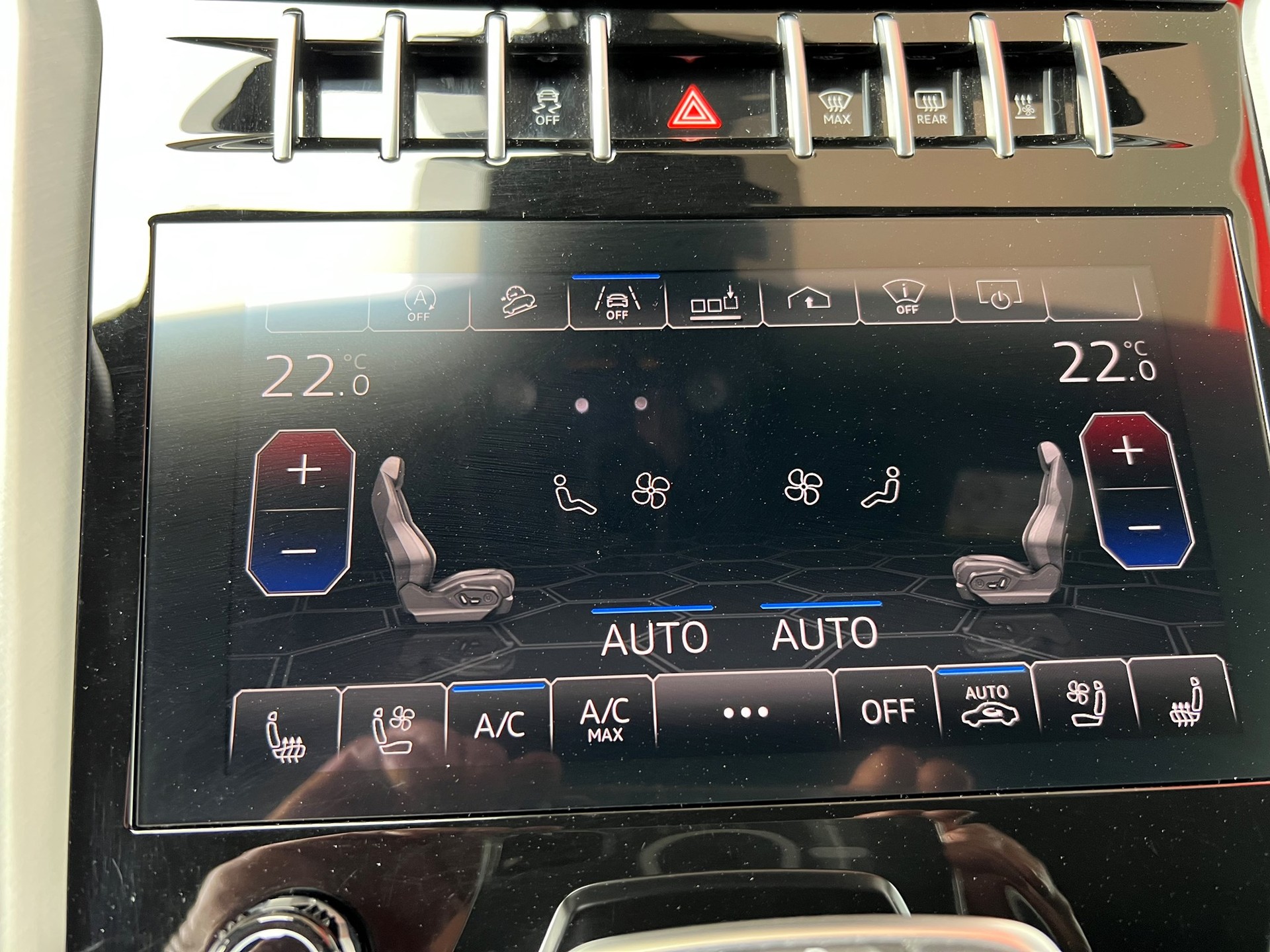 LAMBORGHINI Urus E-Gear-image-6