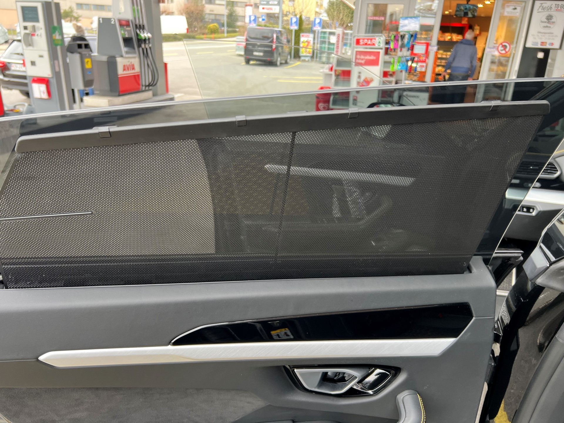 LAMBORGHINI Urus E-Gear-image-17
