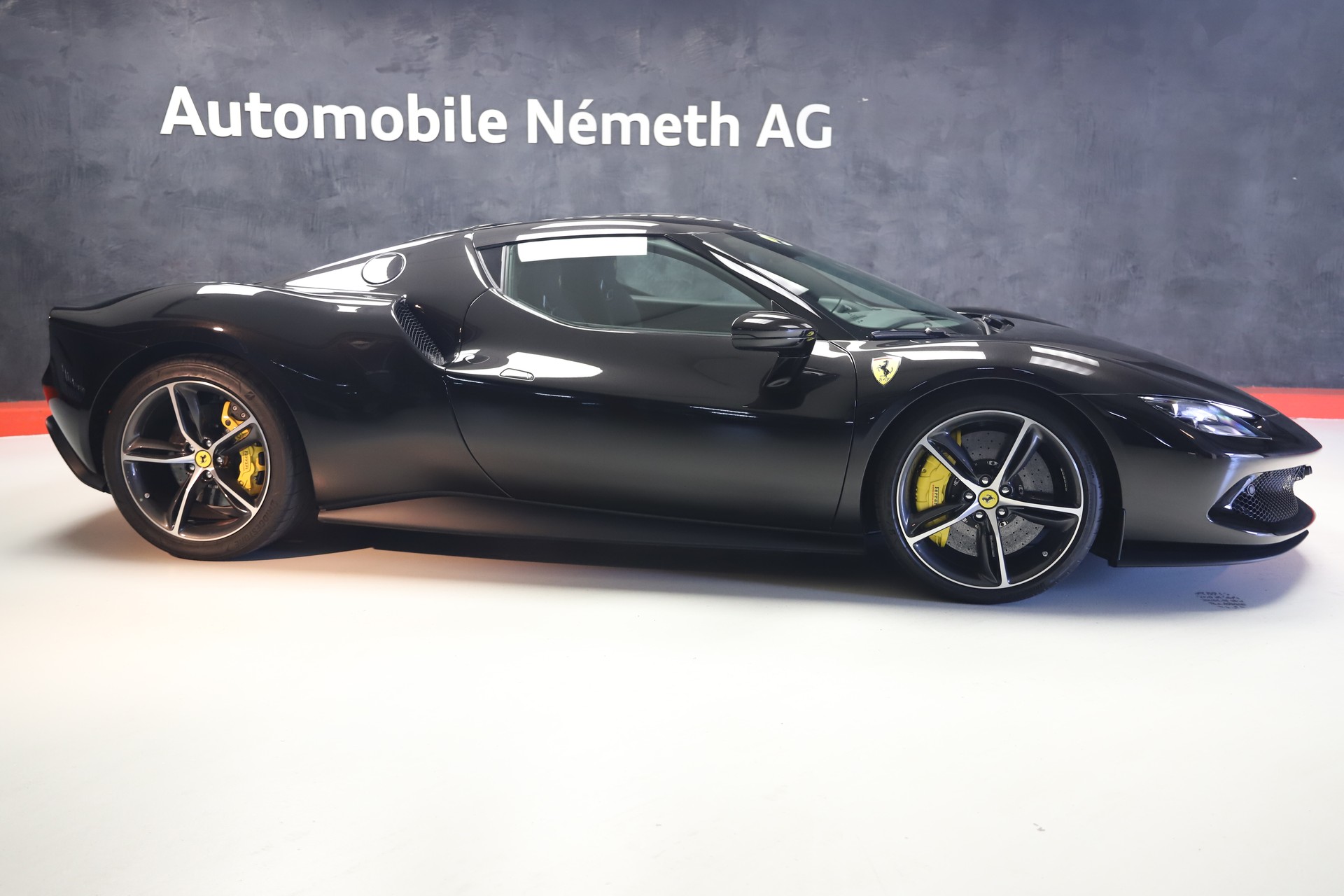 FERRARI 296 GTB-image-1