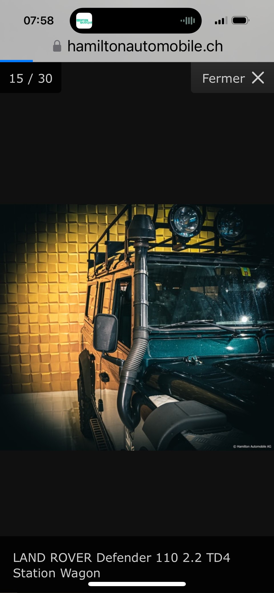 LAND ROVER Defender 110 2.2 TD4 Station Wagon SE-image-4