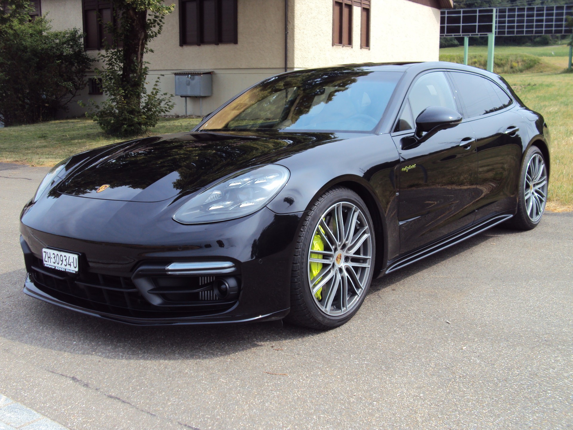 PORSCHE Panamera Turbo S E-Hybrid Sport Turismo PDK-image-0