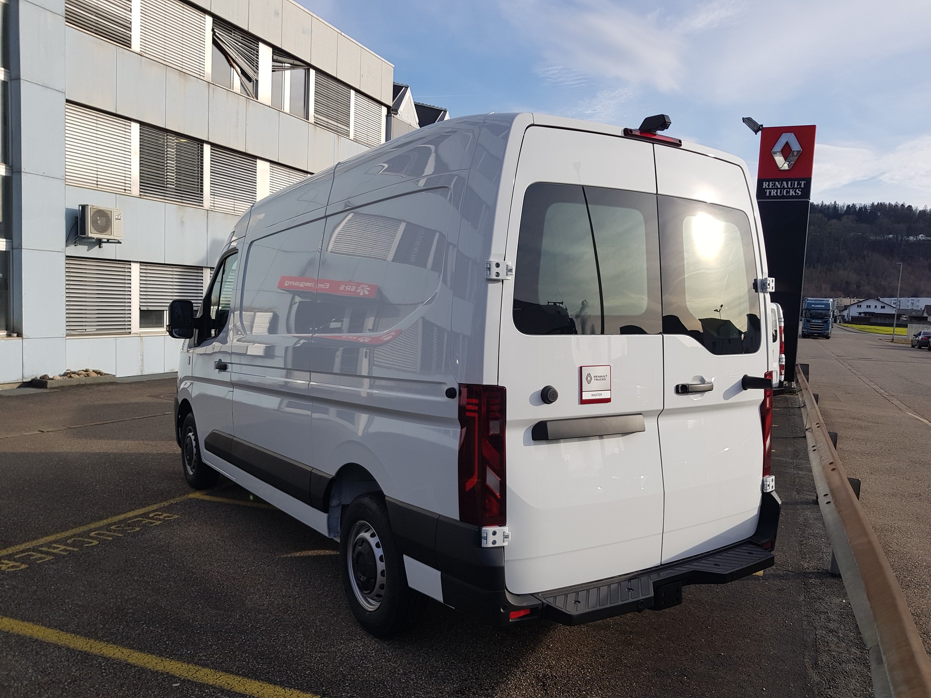 RENAULT Master Red Edition Limited VAN L2H2-image-6