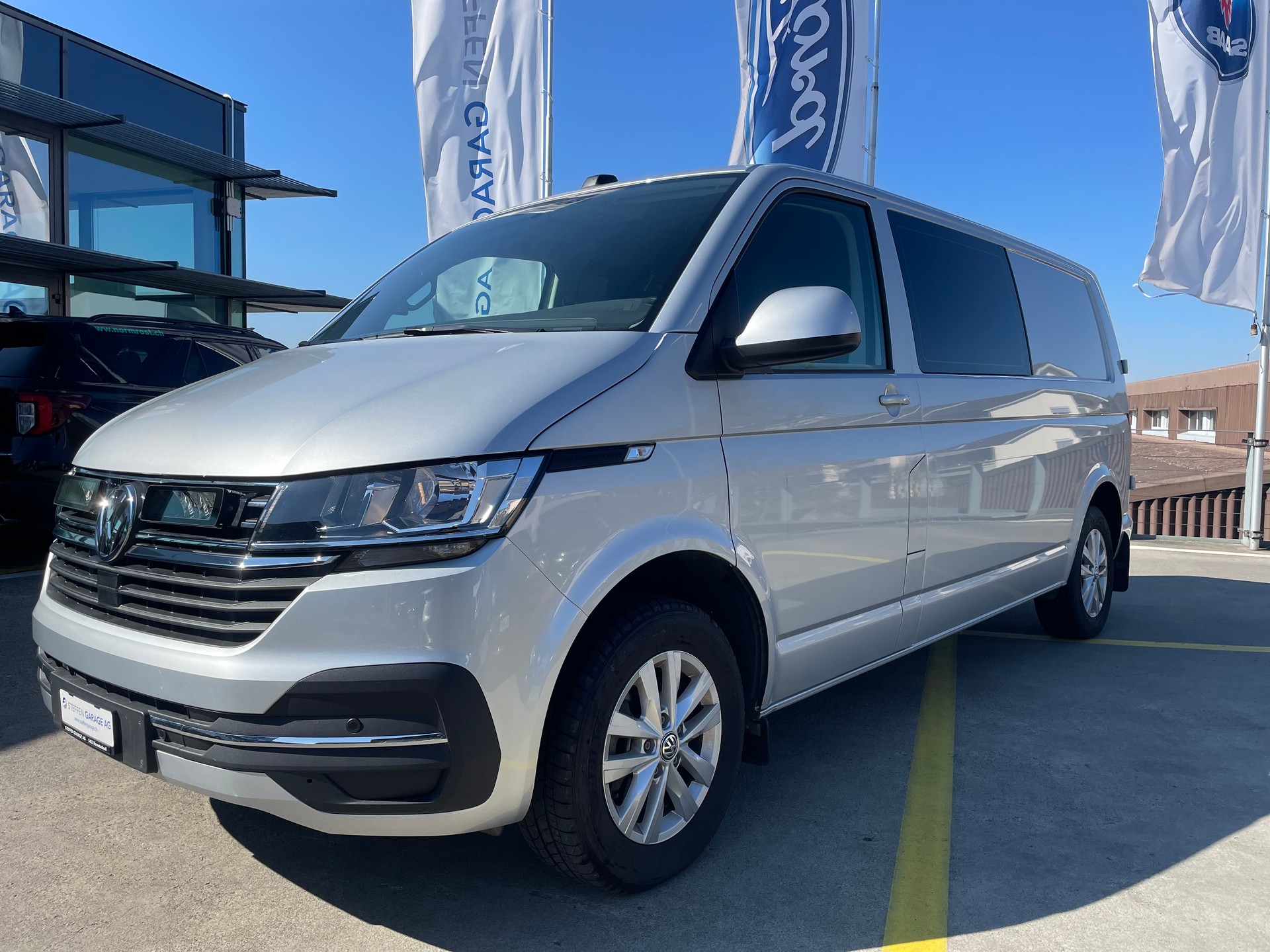 VW T6.1 2.0 TDI A-image-0